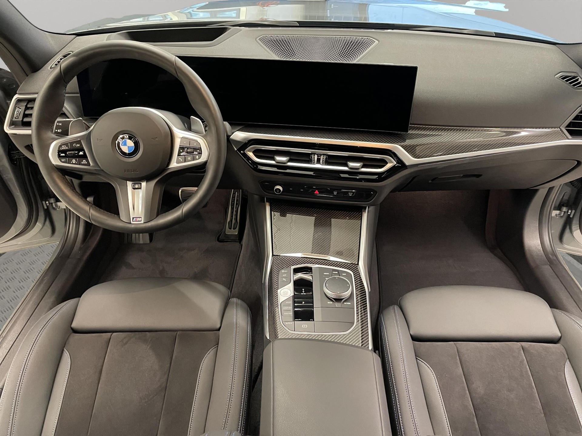 BMW 320d xDrive Touring SAG-image-10
