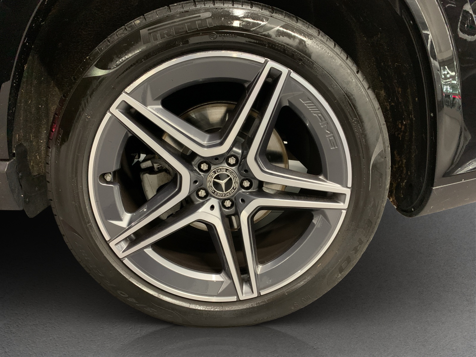 MERCEDES-BENZ GLS 400 d AMG L.4M-image-11