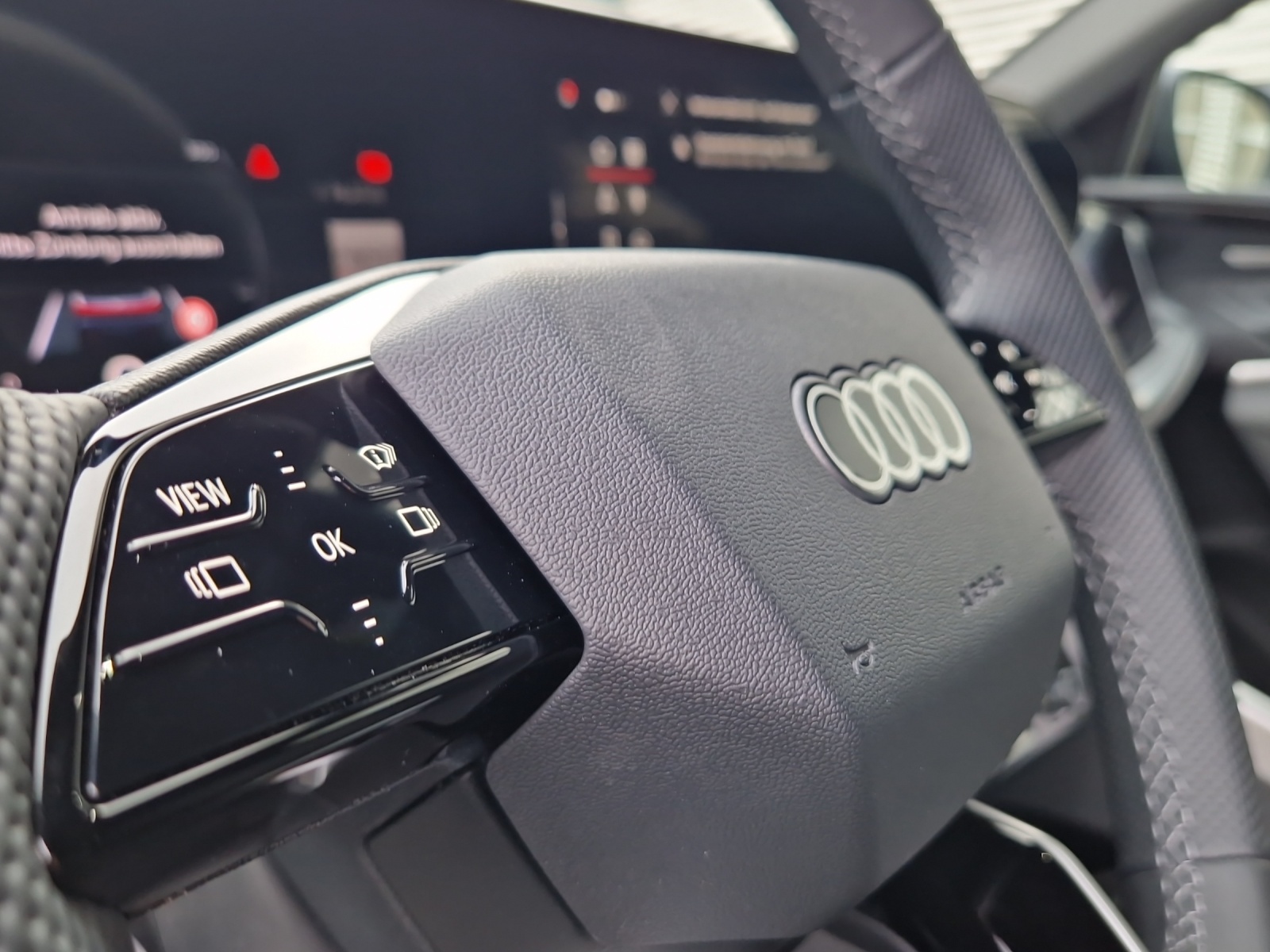 AUDI Q5 TDI quattro 150 kW S-tronic-image-13
