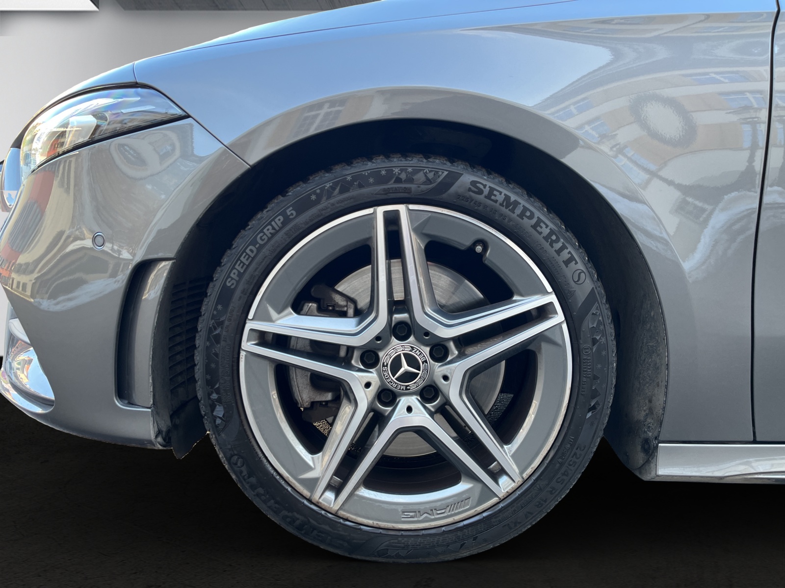 MERCEDES-BENZ A 250 4Matic AMG Line 4Matic 7G-DCT-image-8