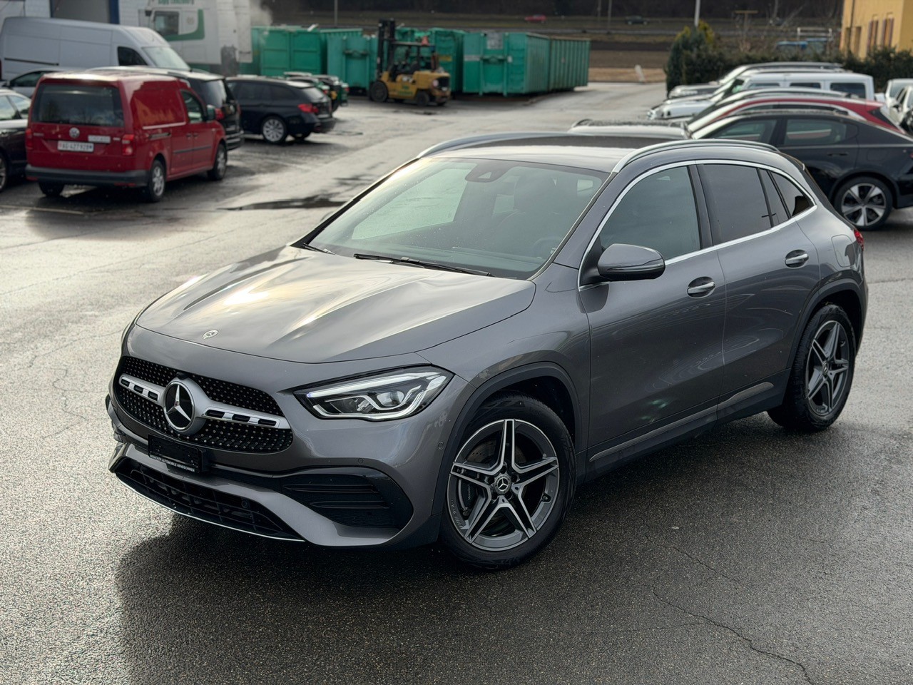 MERCEDES-BENZ GLA 200 4Matic AMG Line 8G-DCT-image-12