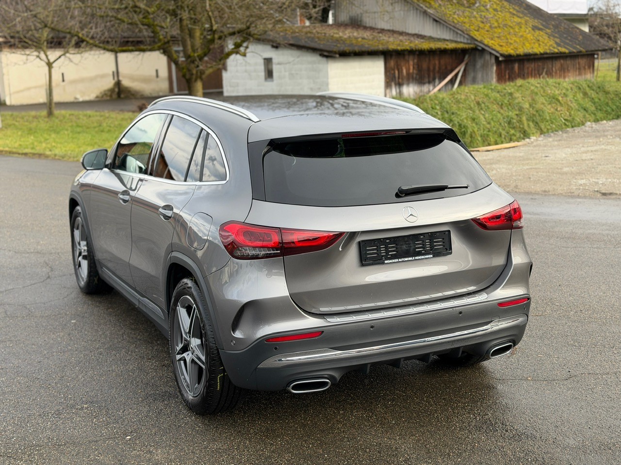 MERCEDES-BENZ GLA 200 4Matic AMG Line 8G-DCT-image-15