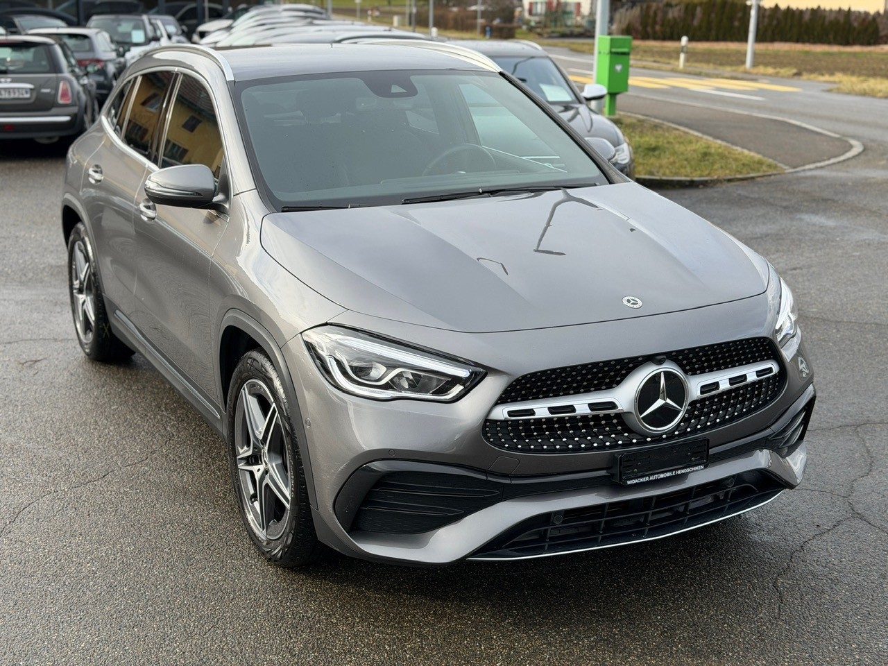 MERCEDES-BENZ GLA 200 4Matic AMG Line 8G-DCT-image-13