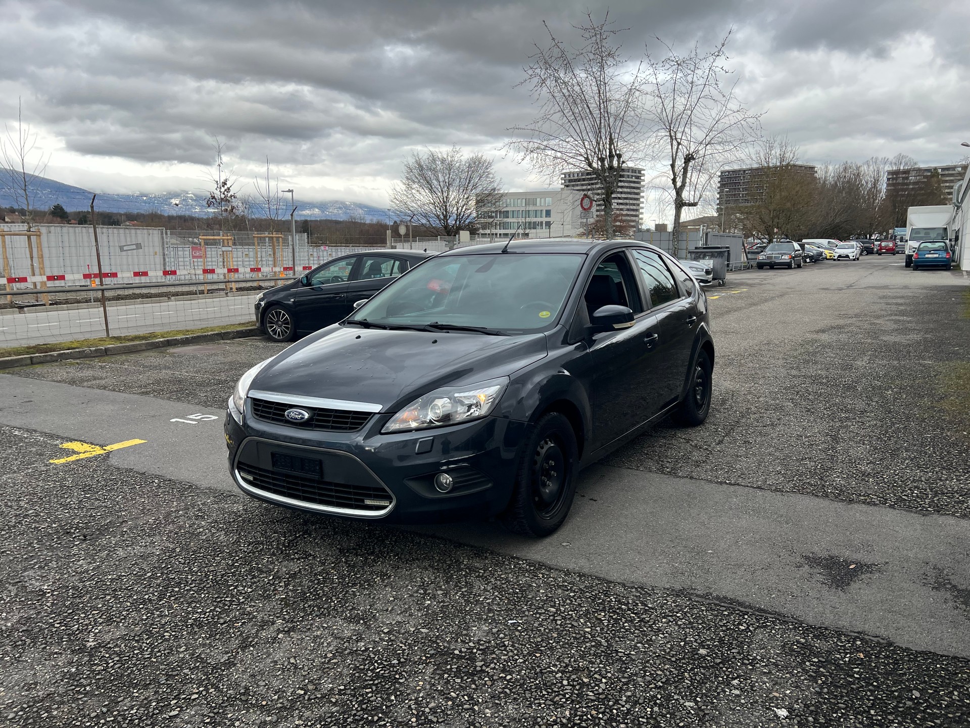 FORD Focus 2.0i Titanium-image-0