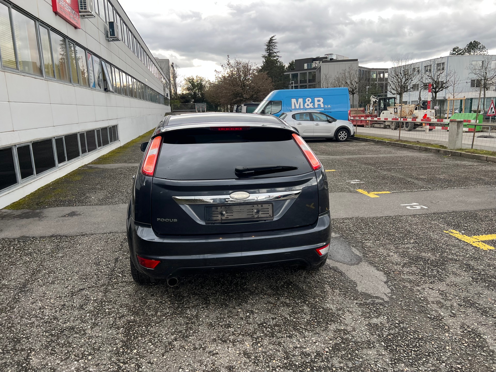 FORD Focus 2.0i Titanium-image-5