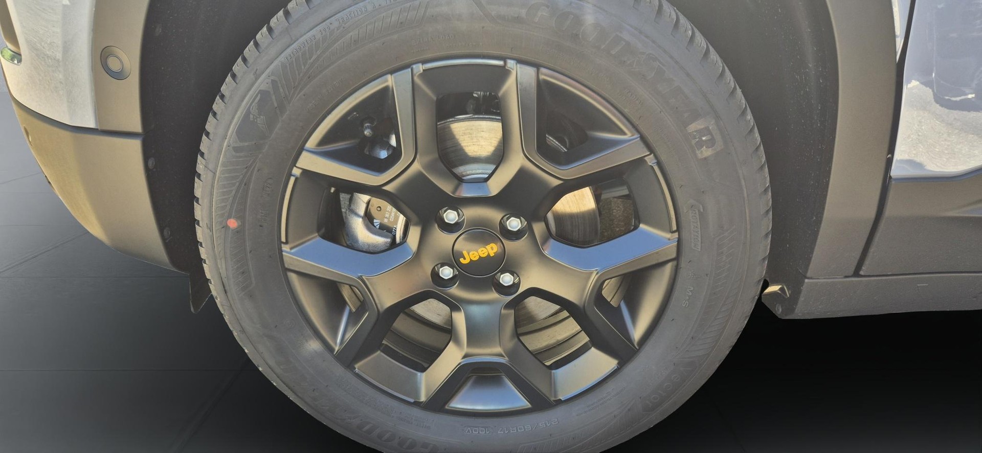 JEEP Avenger 1.2 MHEV The North Face 4xe-image-14