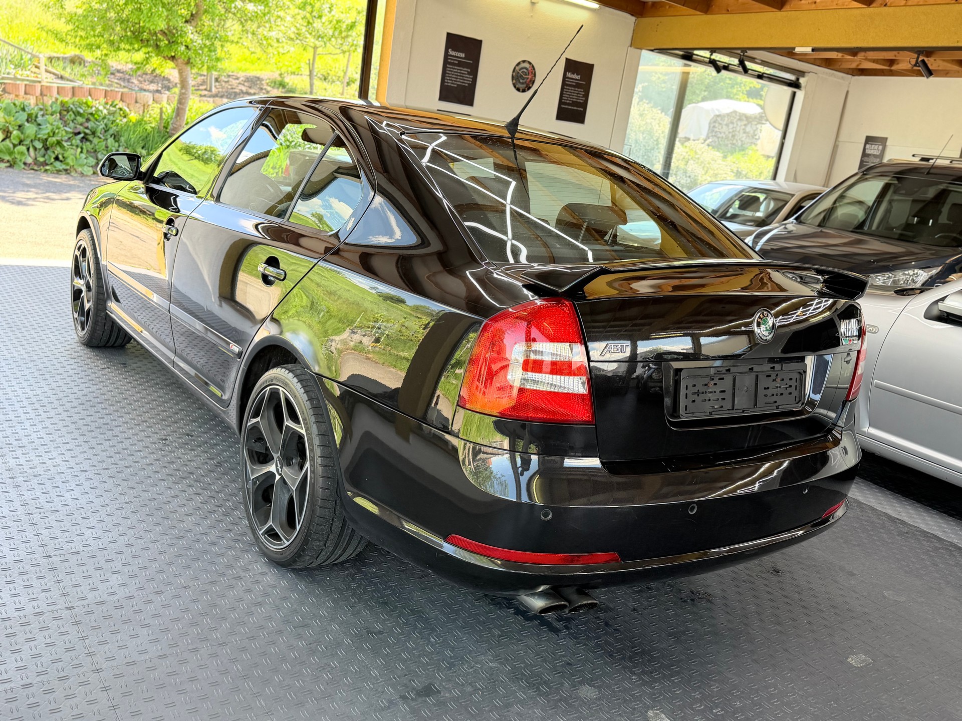 SKODA Octavia 2.0 Turbo FSI RS ABT-image-5