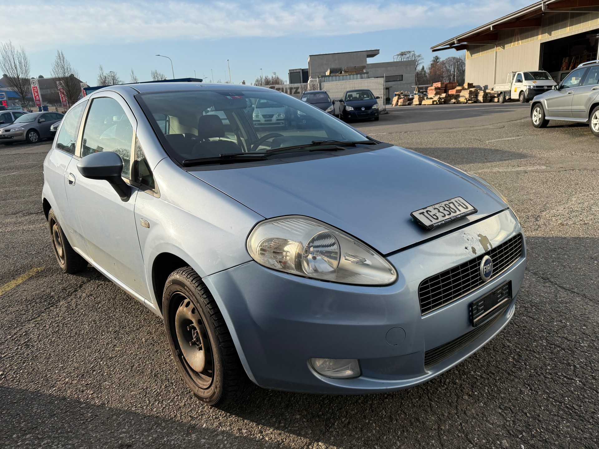 FIAT Punto 1.4 16V Emotion-image-1
