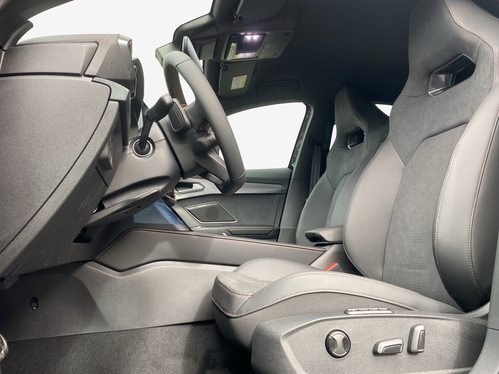CUPRA Formentor 1.5 e-HYBRID pHEV Prime Edition DSG-image-7