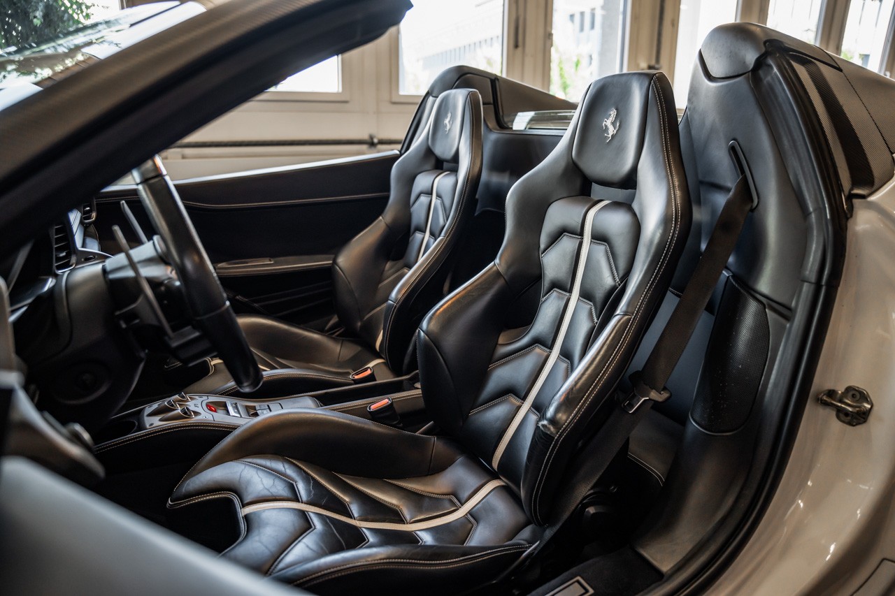FERRARI 458 Spider Italia 4.5 V8-image-14