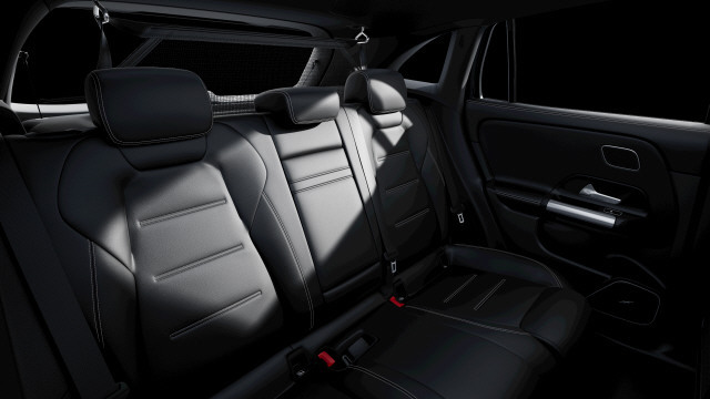 MERCEDES-BENZ EQA 350 4M Swiss Star-image-10