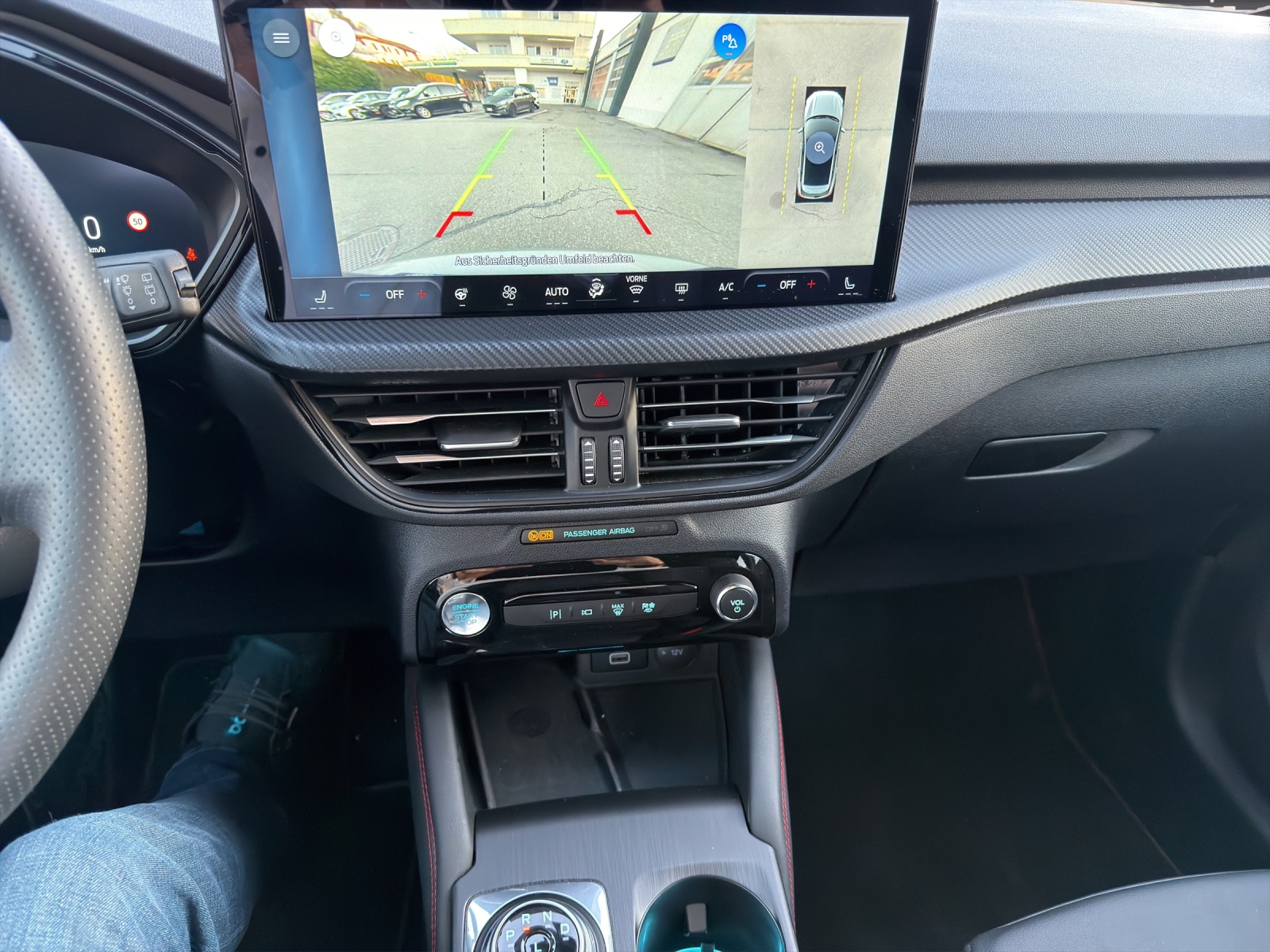 FORD Kuga 2.5 Hybrid ST-Line X 4x4-image-13