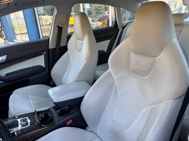 AUDI S6 Limousine 5.2 V10 quattro tiptronic-image-6