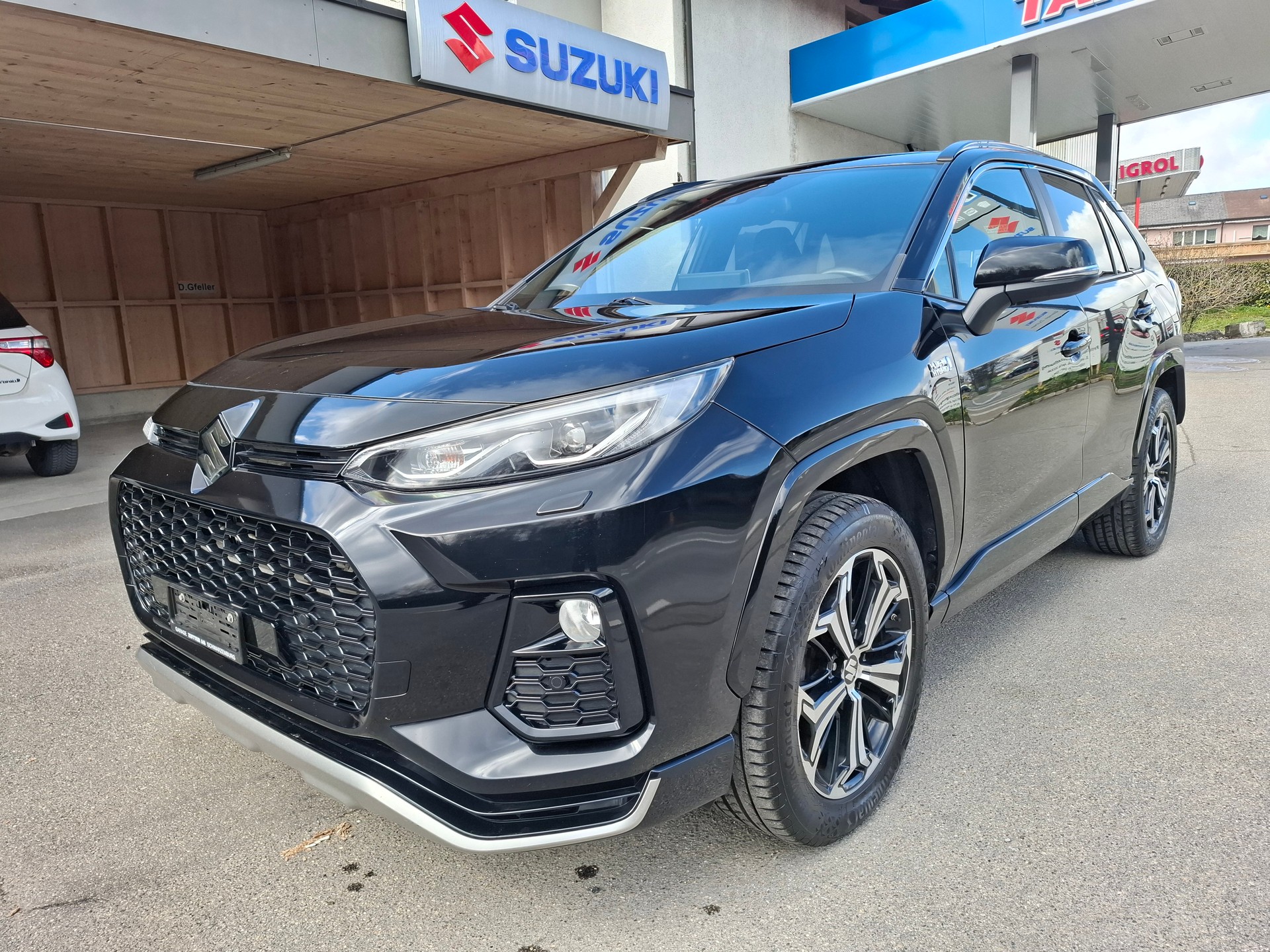 SUZUKI Across 2.5 Plug-in-Hybrid Compact Top E-CVT