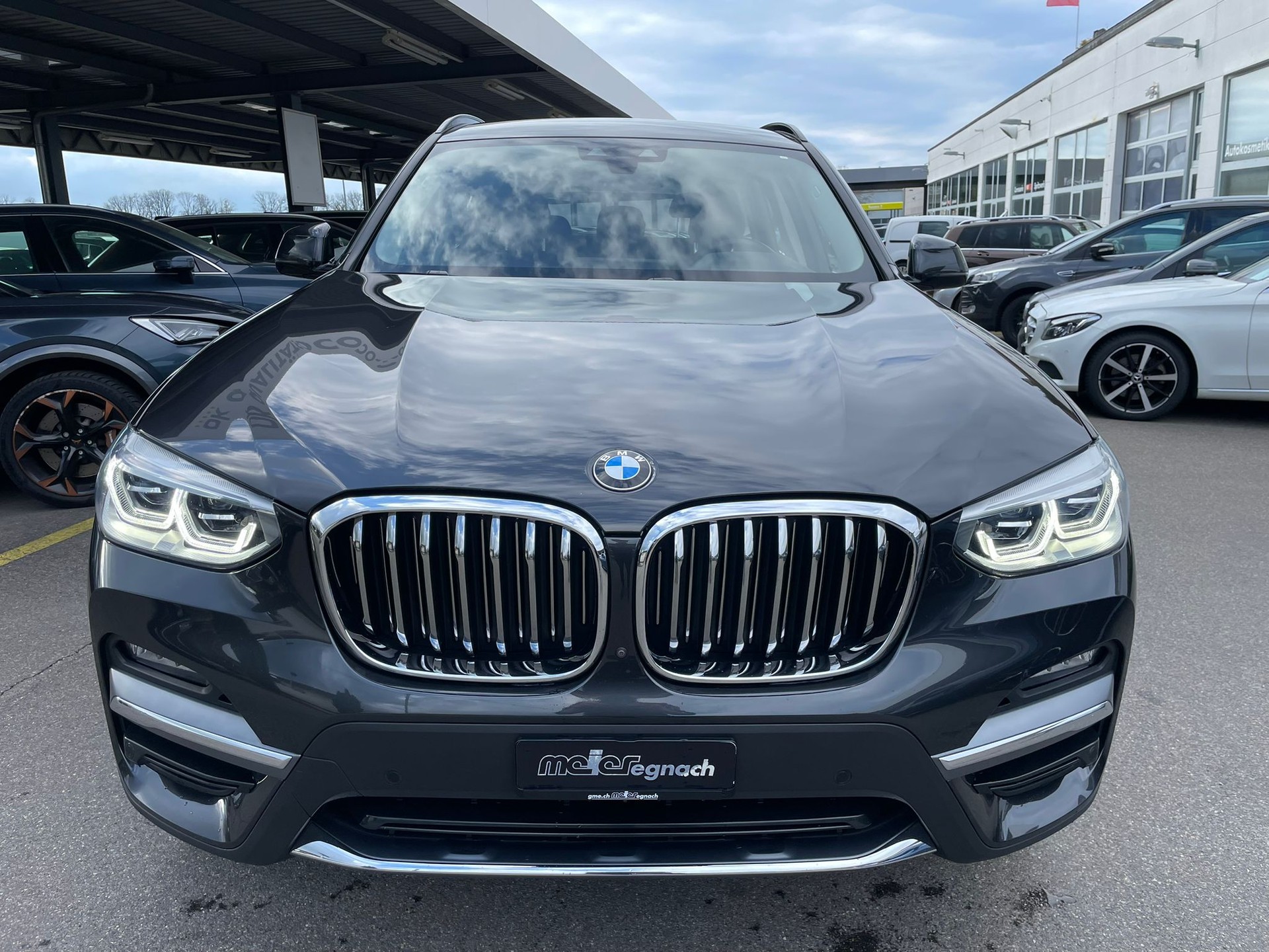 BMW X3 xDrive 20d Luxury Line Steptronic-image-2