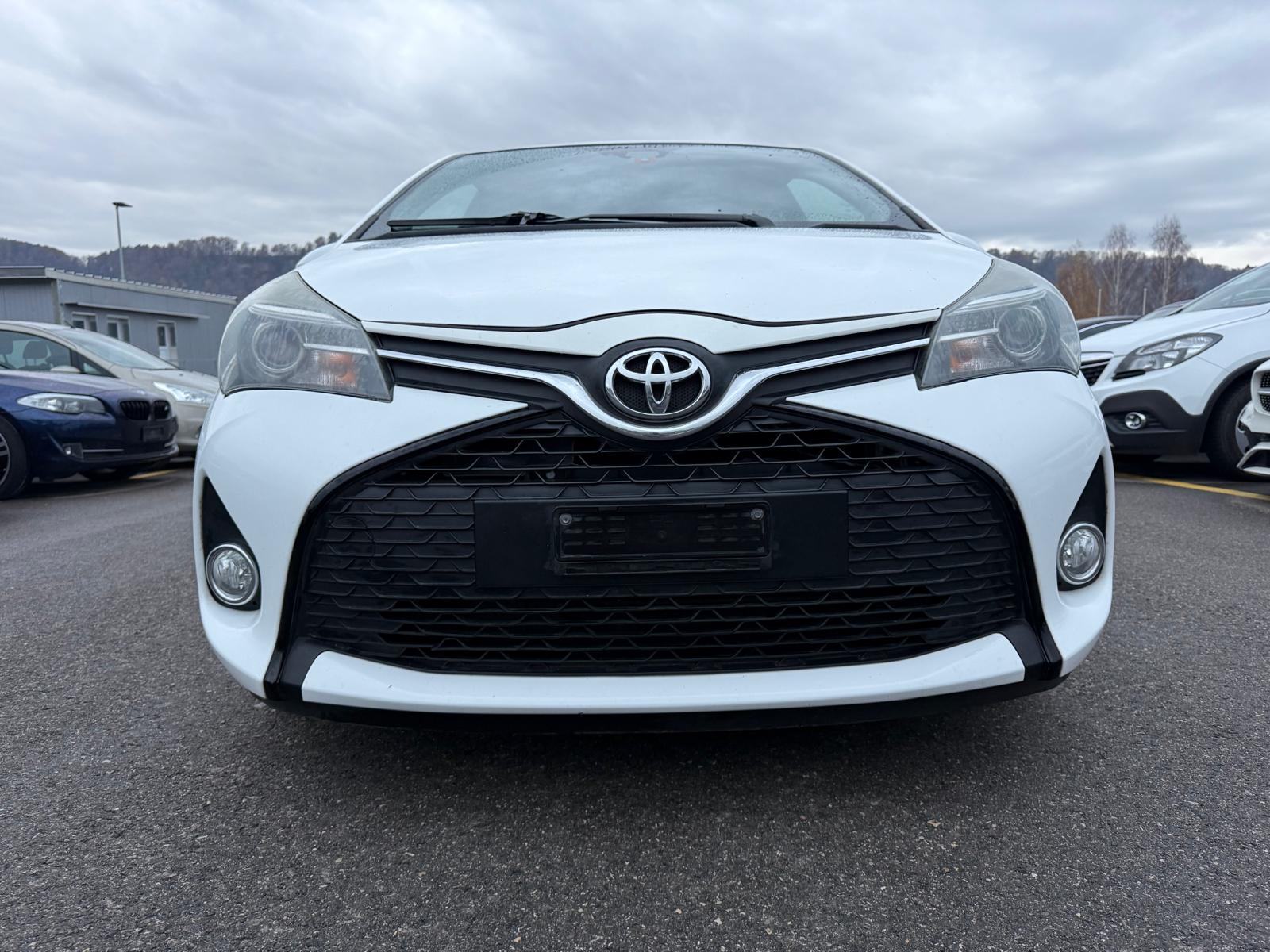 TOYOTA Yaris 1.33 Luna