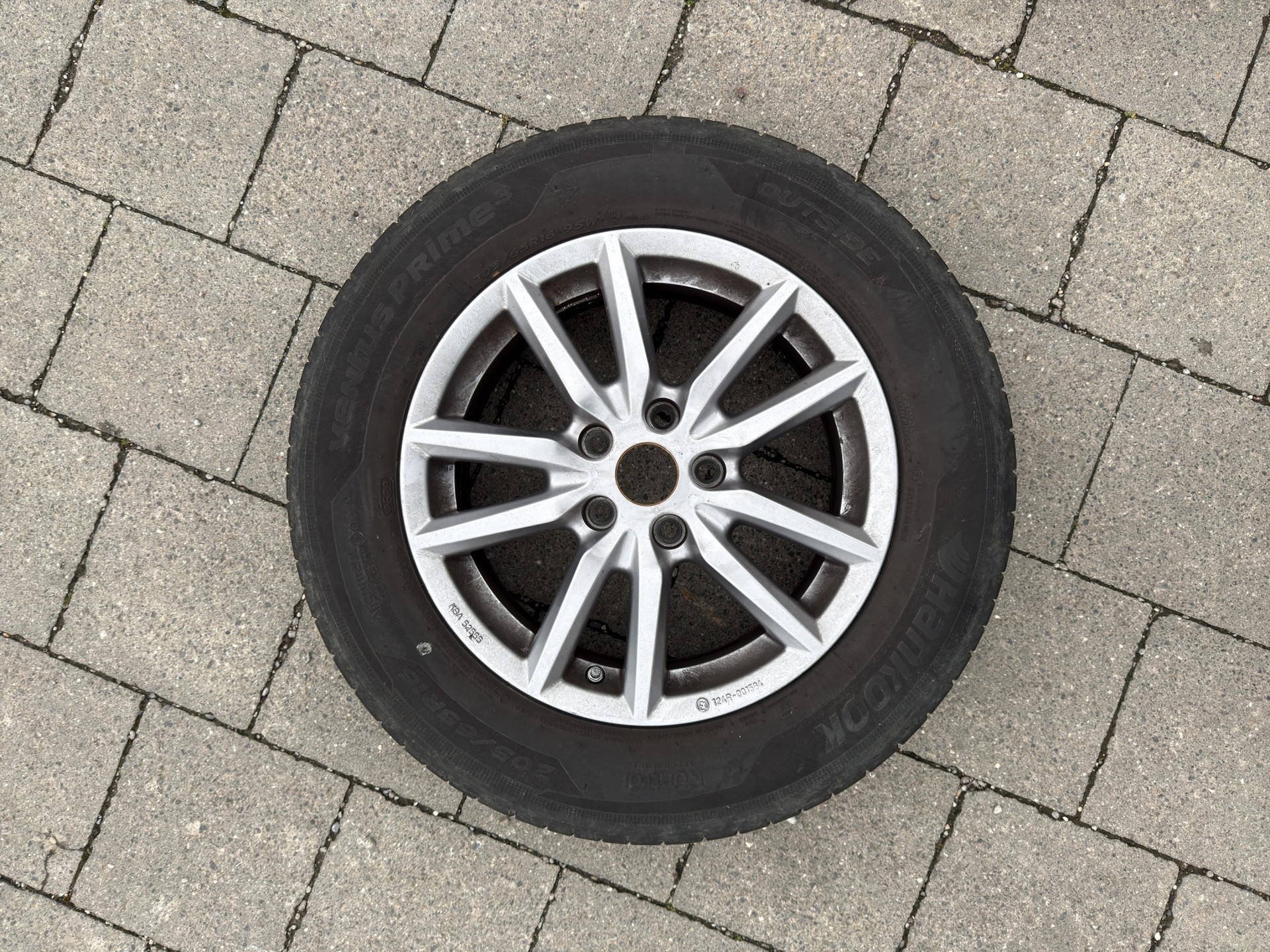 BMW 218d Active Tourer DKG-image-15