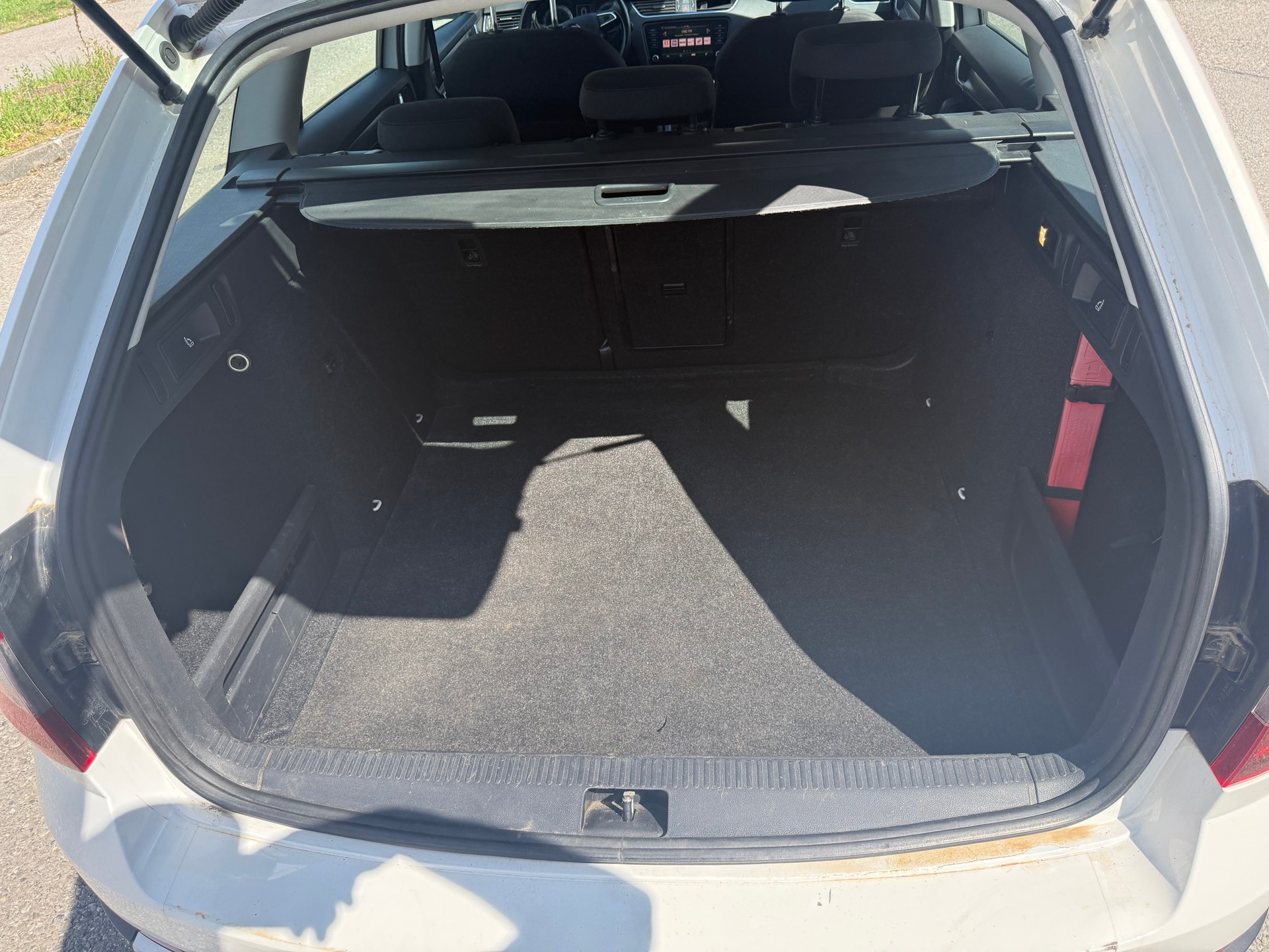 SKODA Octavia Combi 2.0 TDI Scout 4x4-image-7