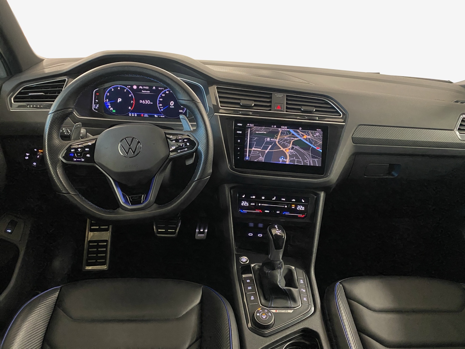 VW Tiguan 2.0TSI R 4Motion DSG-image-8