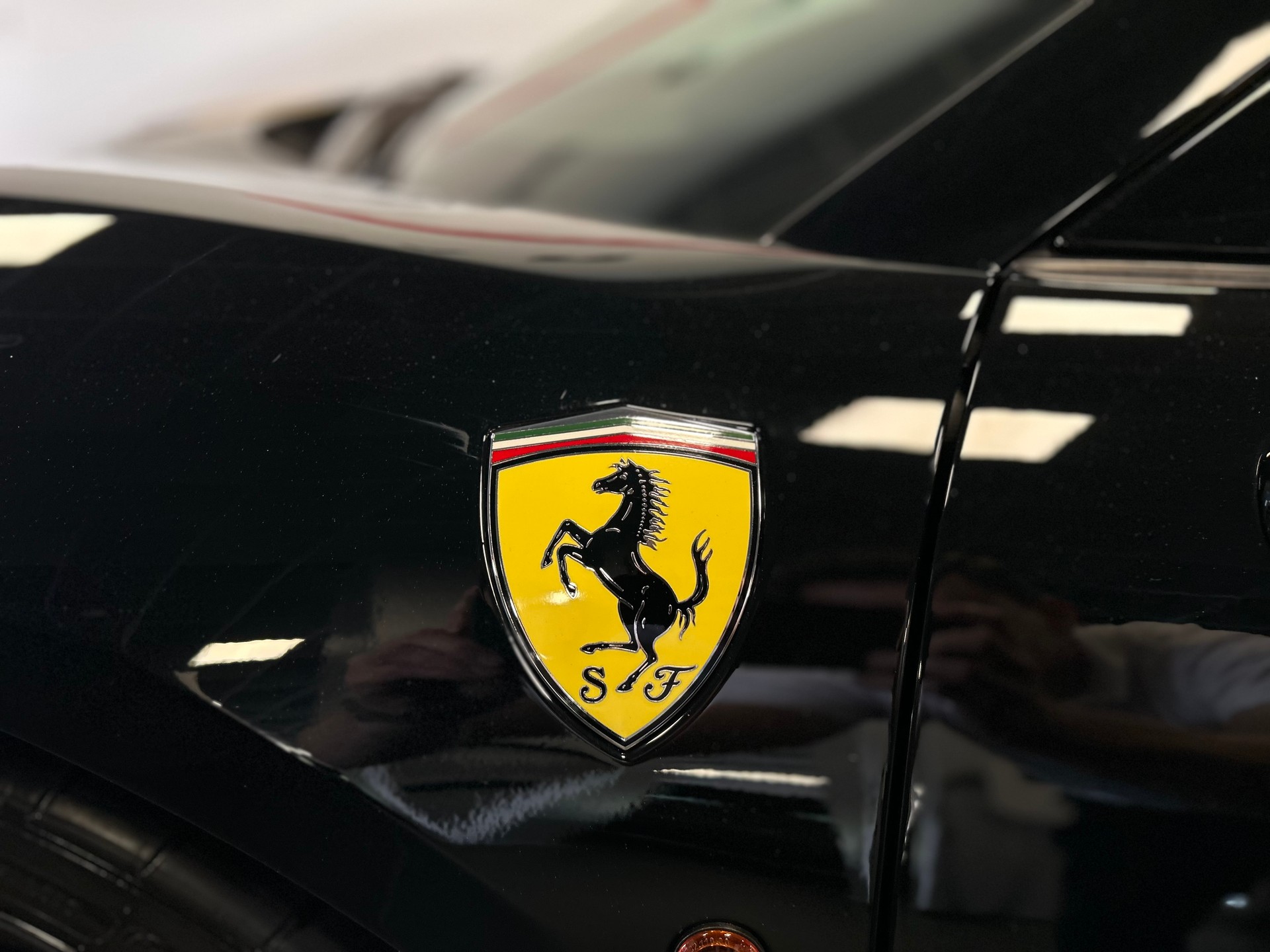FERRARI 488 Pista Spider 3.9 V8-image-30