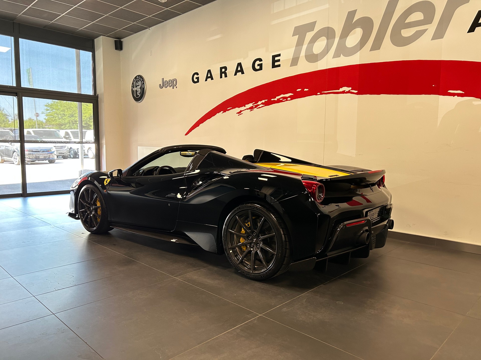 FERRARI 488 Pista Spider 3.9 V8-image-20