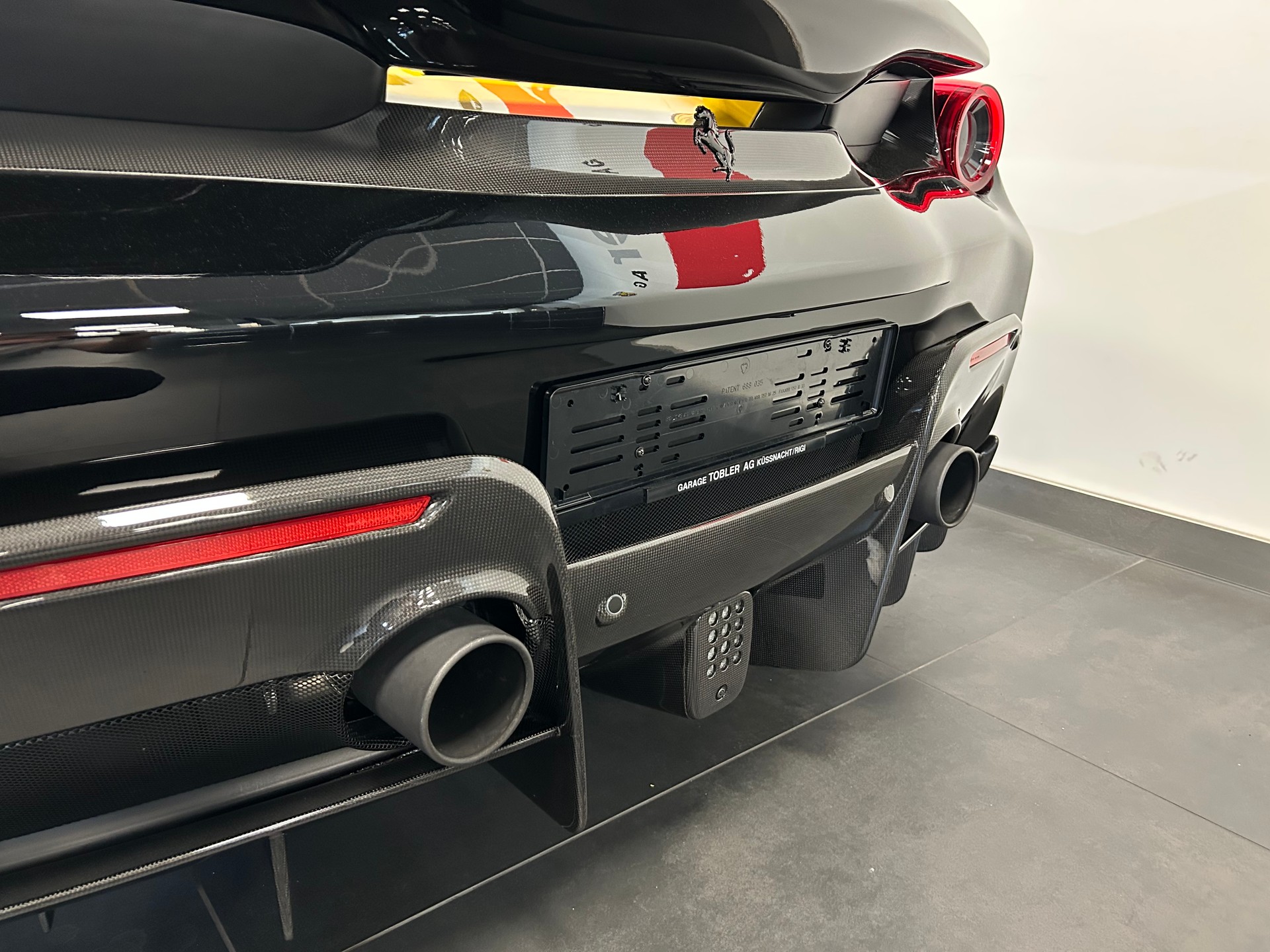FERRARI 488 Pista Spider 3.9 V8-image-31