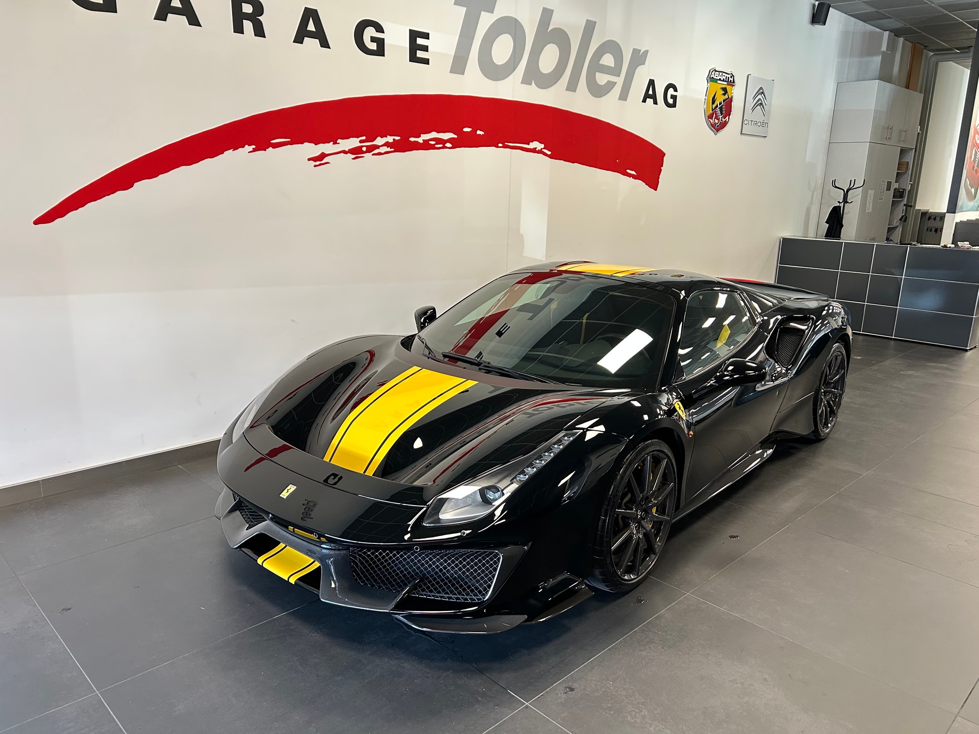 FERRARI 488 Pista Spider 3.9 V8-image-2