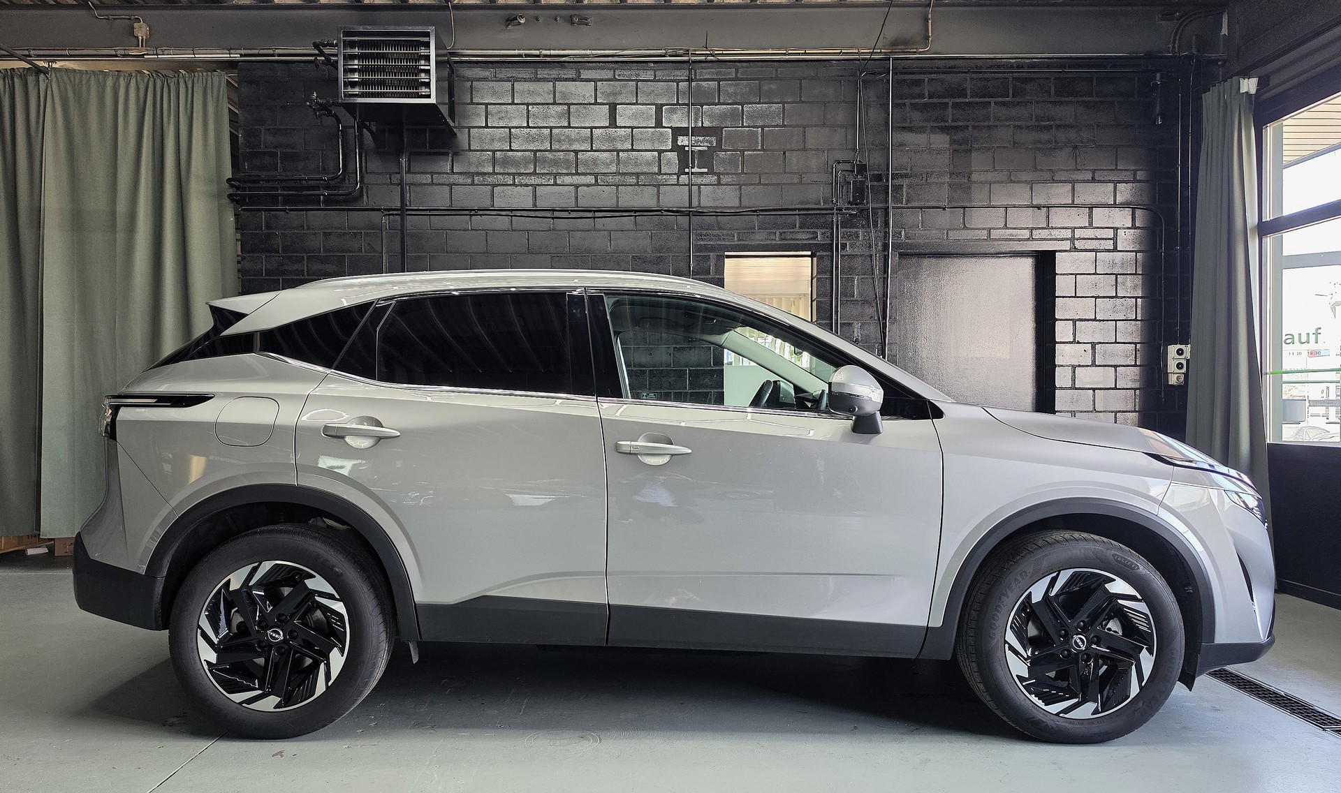 NISSAN Qashqai 1.3 DIG-T MHEV N-Connecta Xtronic -3 JAHRE WERKSGARANTIE--image-1