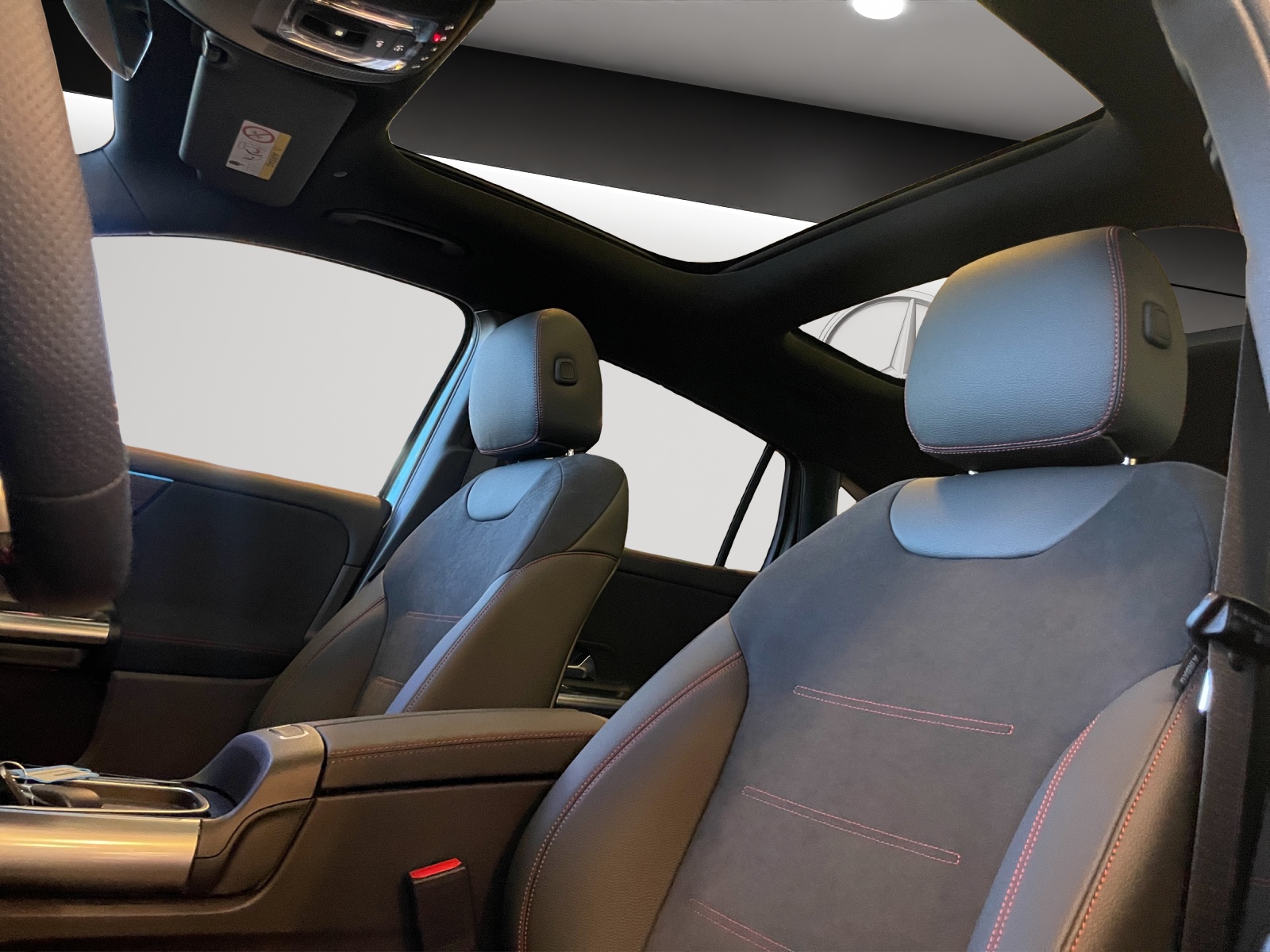 Image MERCEDES-BENZ EQA-350 EQA 350 66,5 kWh 4Matic Excellence