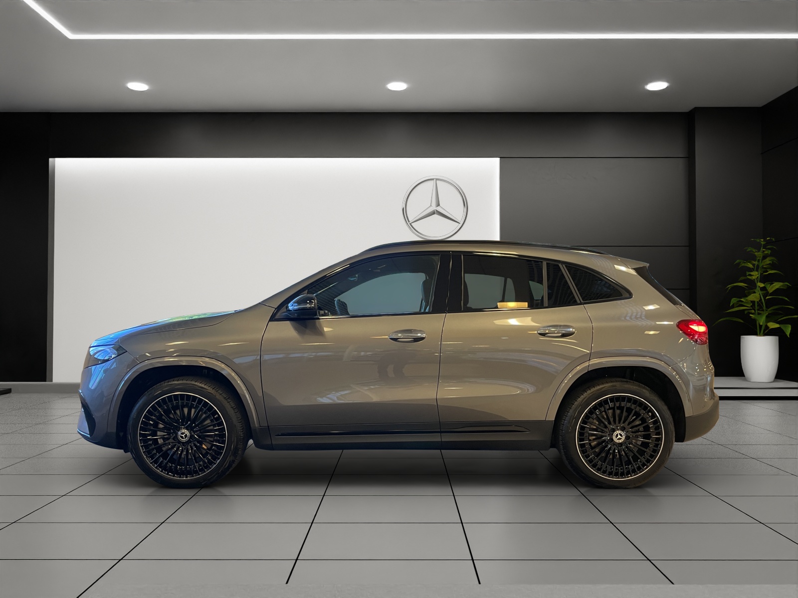 Image MERCEDES-BENZ EQA-350 EQA 350 66,5 kWh 4Matic Excellence