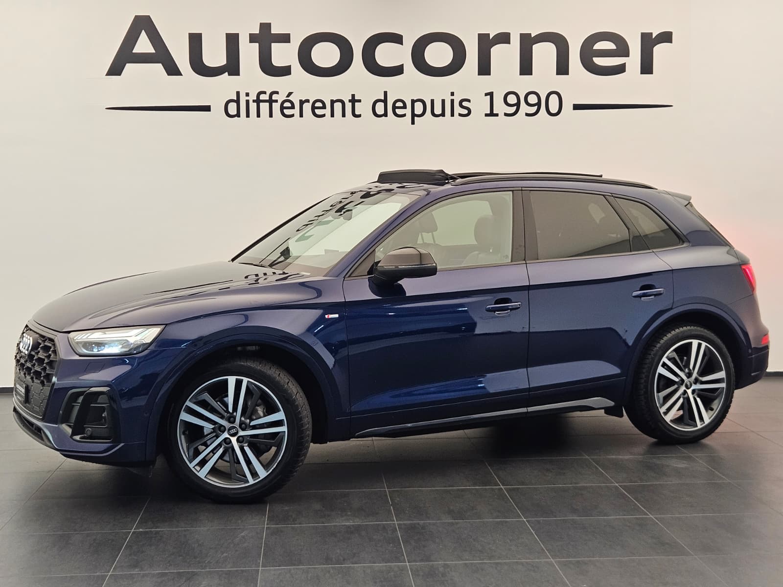 AUDI Q5 45 TFSI Black Edition quattro S-tronic-image-0