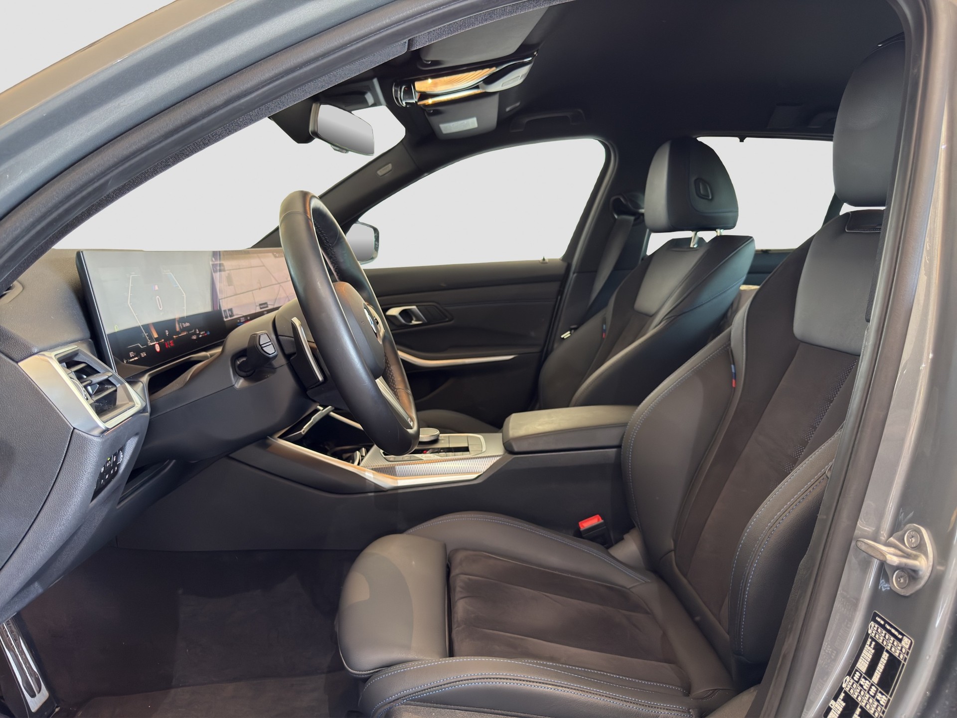 BMW 320d xDrive M Sport - AHK-image-10