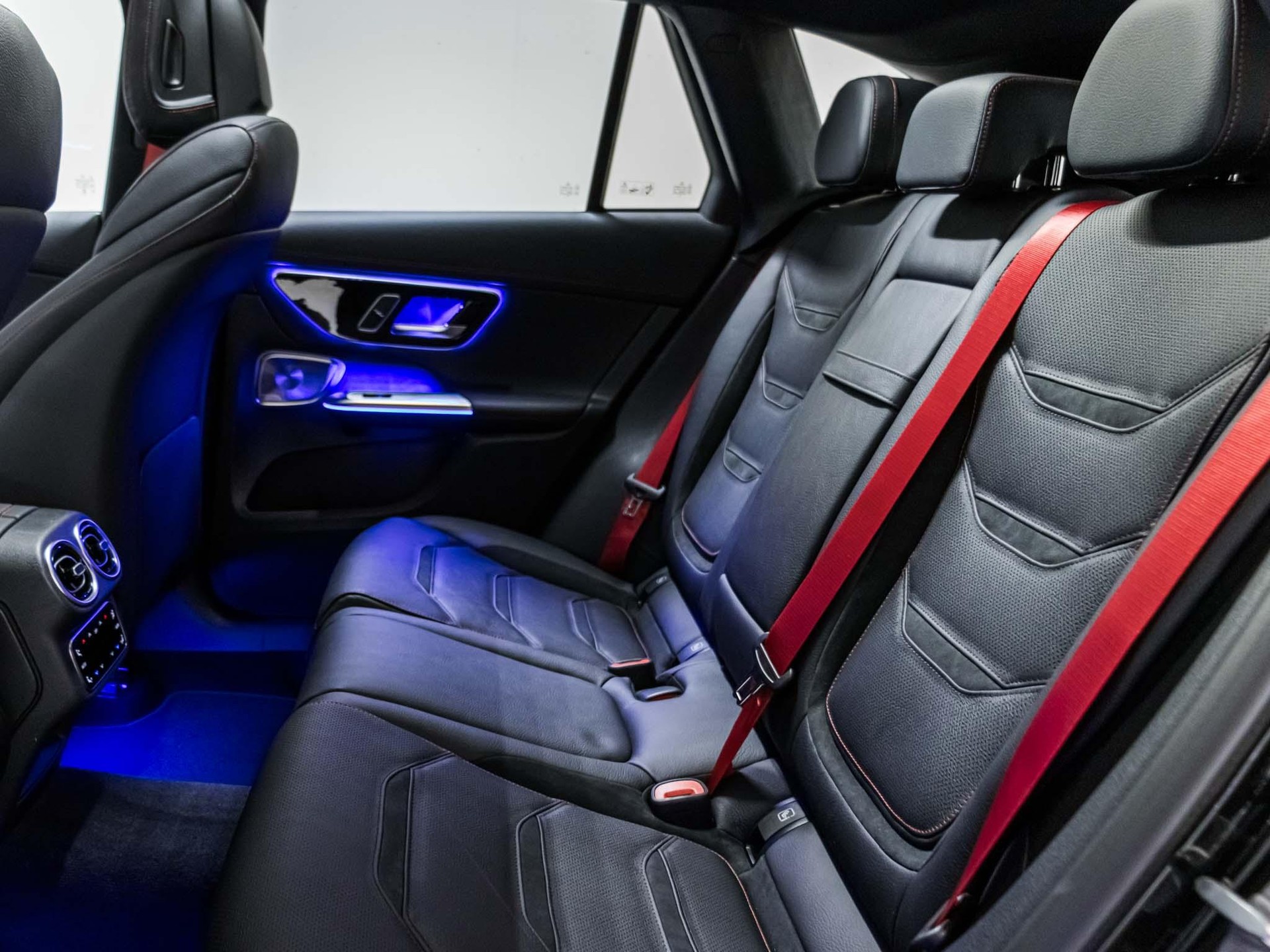 MERCEDES-BENZ GLC 43 AMG 4MATIC "Executive Edition"-image-7