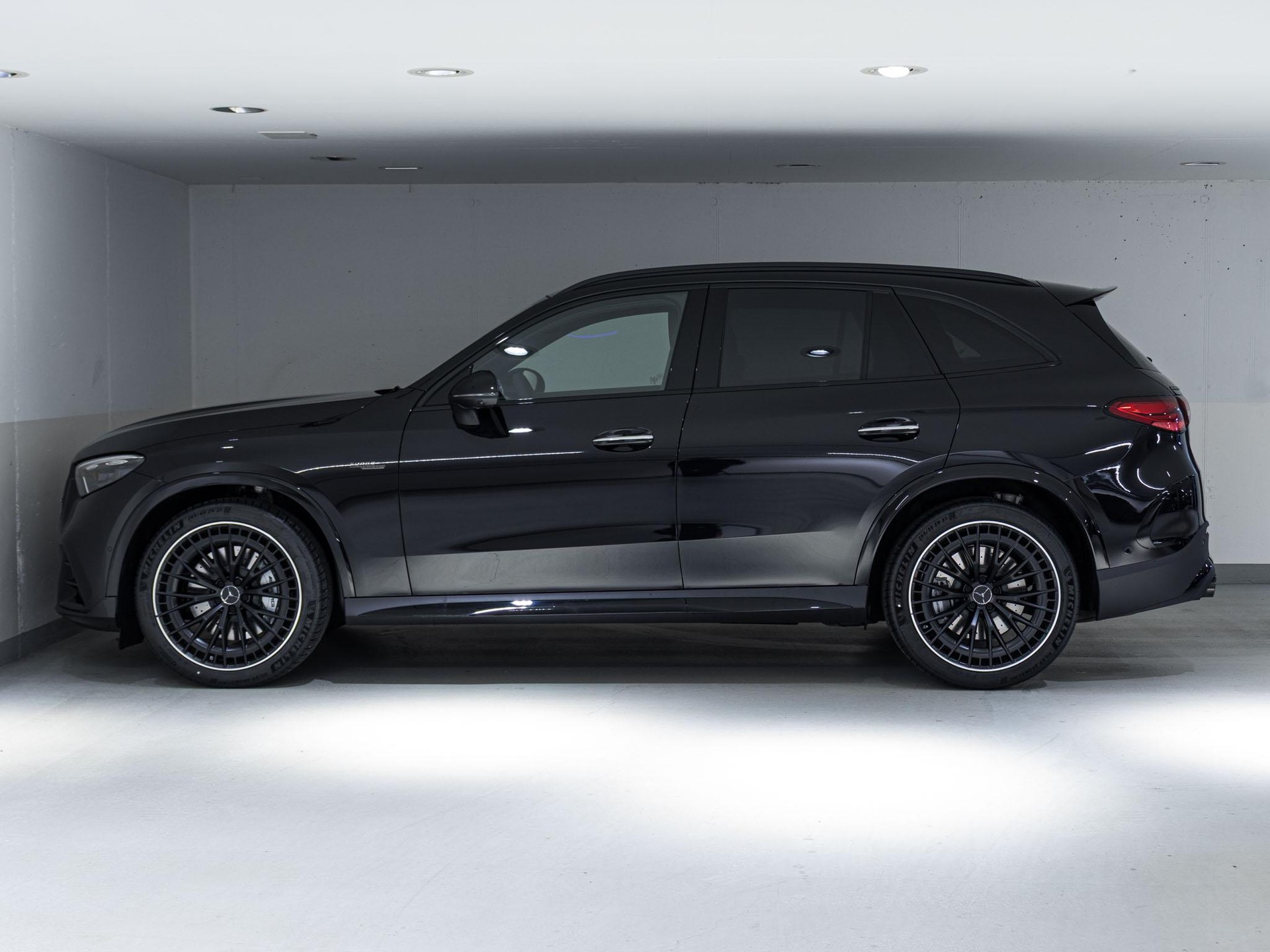 MERCEDES-BENZ GLC 43 AMG 4MATIC "Executive Edition"-image-4