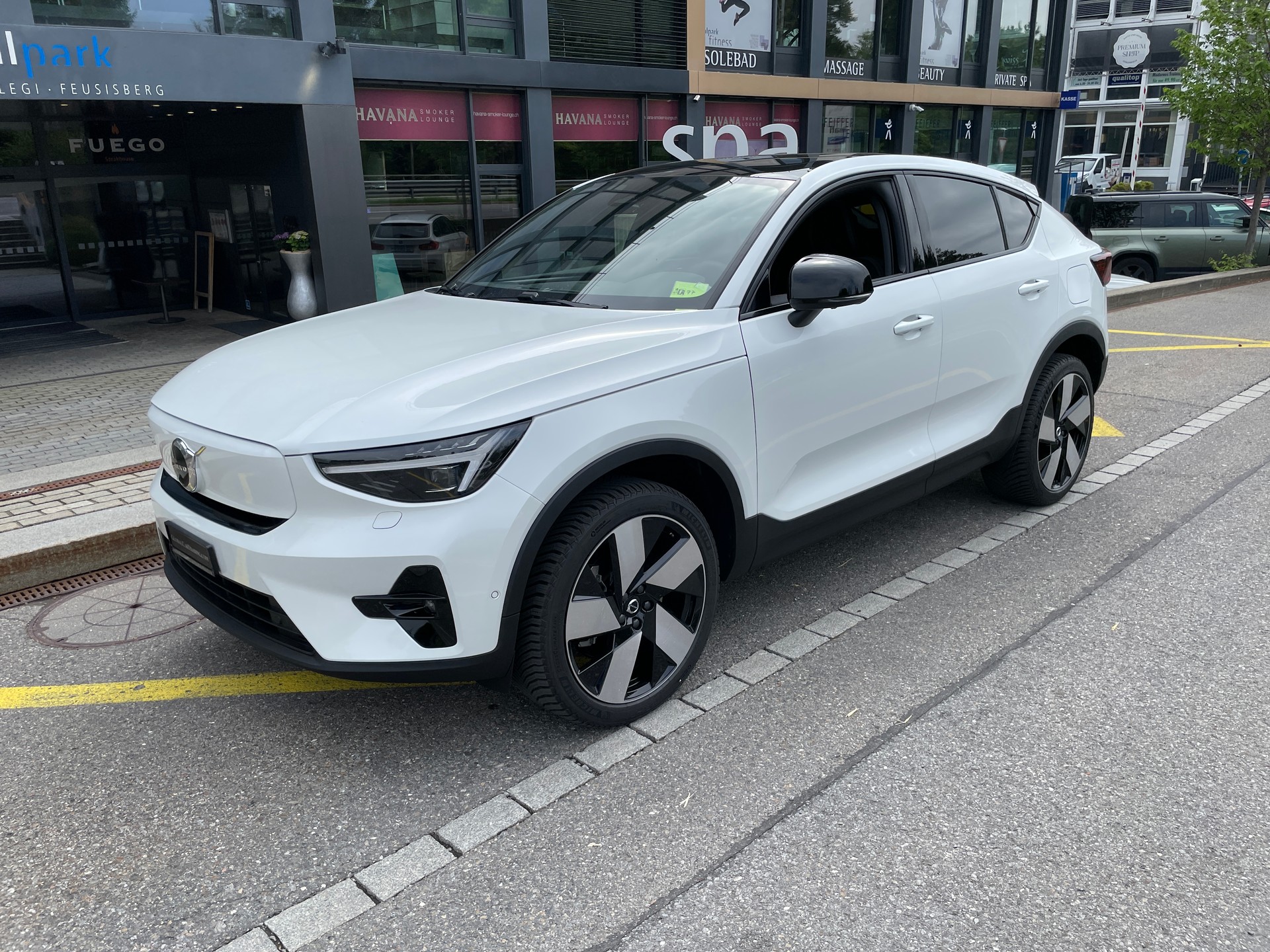 VOLVO C40 Recharge Pure Electric AWD Ultimate-image-0