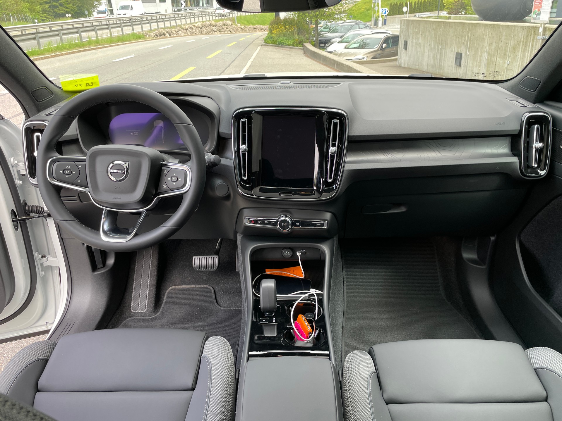 VOLVO C40 Recharge Pure Electric AWD Ultimate-image-20