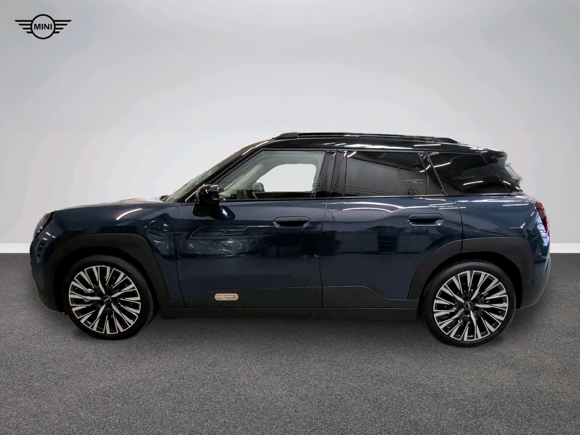 MINI Aceman SE-image-2