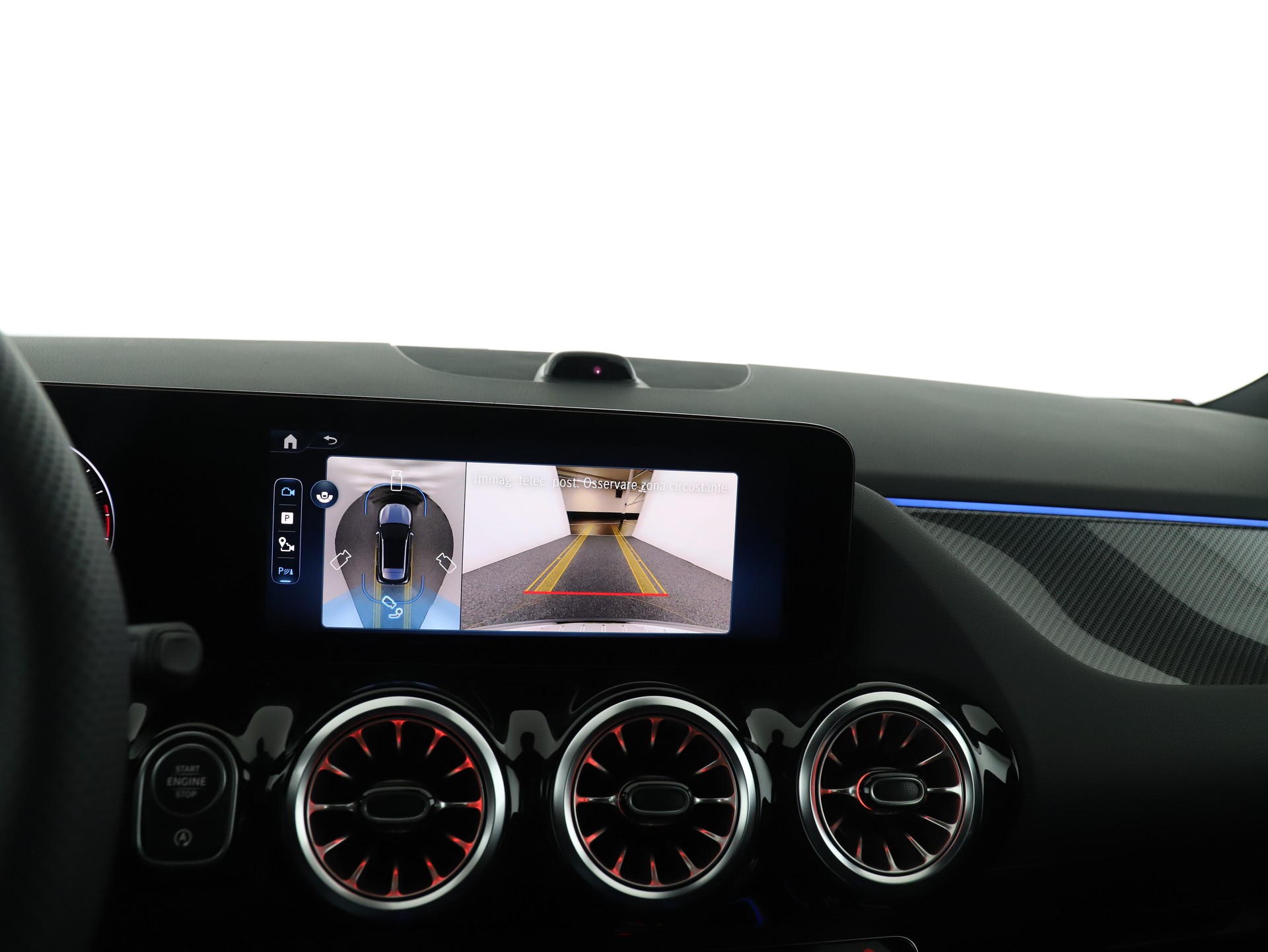 MERCEDES-BENZ GLA 200 Night Star 7G-D-image-14