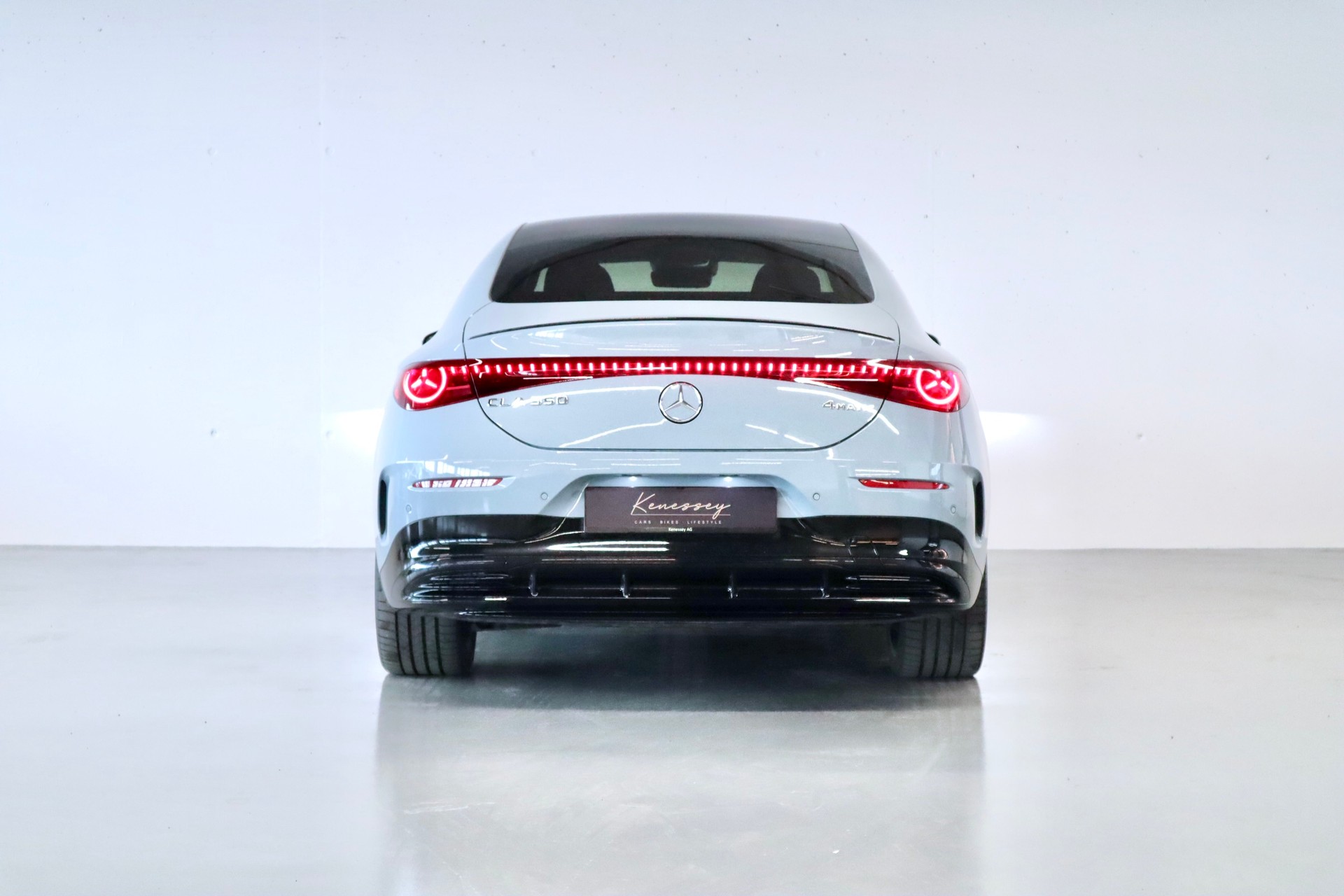 MERCEDES-BENZ CLA 350 4 Matic 85 kWh EQ AMG LINE | inkl. Beifahrerbildschirm!-image-2