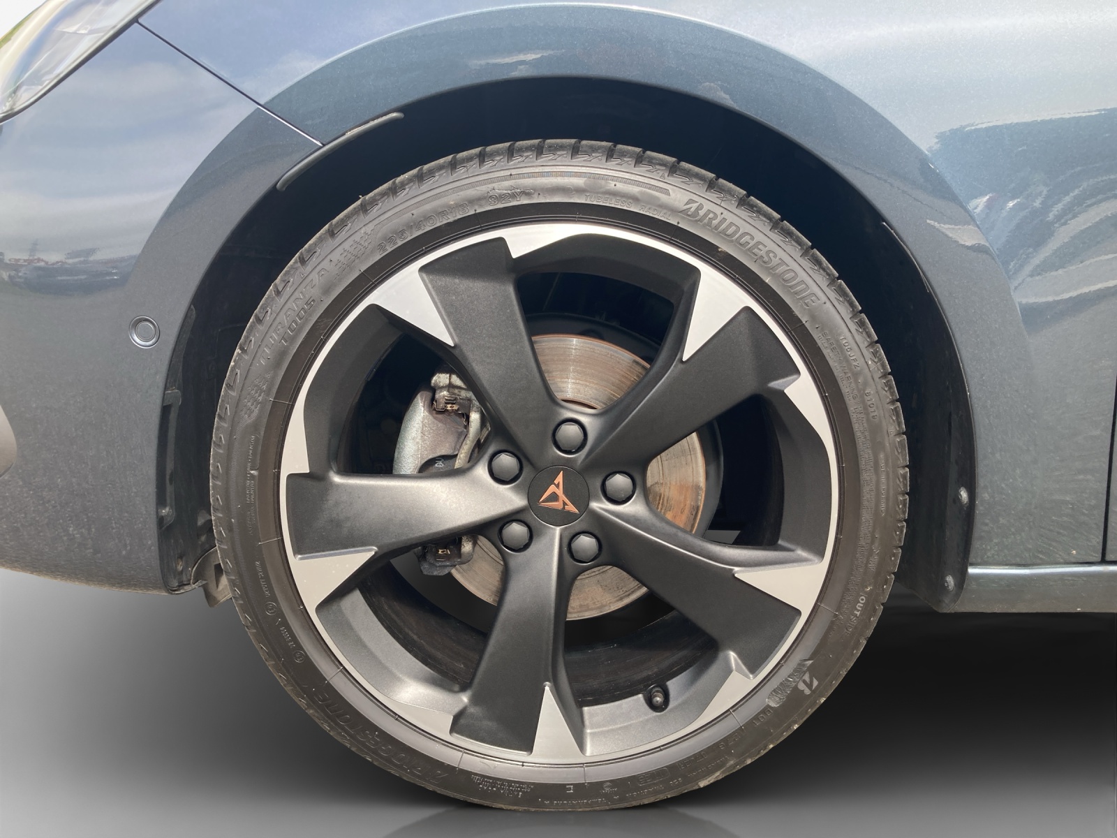 CUPRA LEON ST 1.5 eTSI DSG-image-15