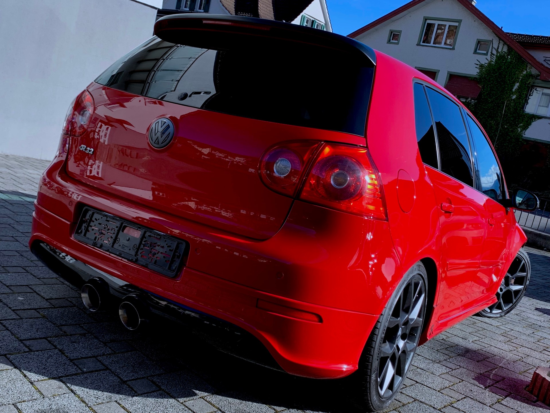 VW Golf R32 4Motion-image-9
