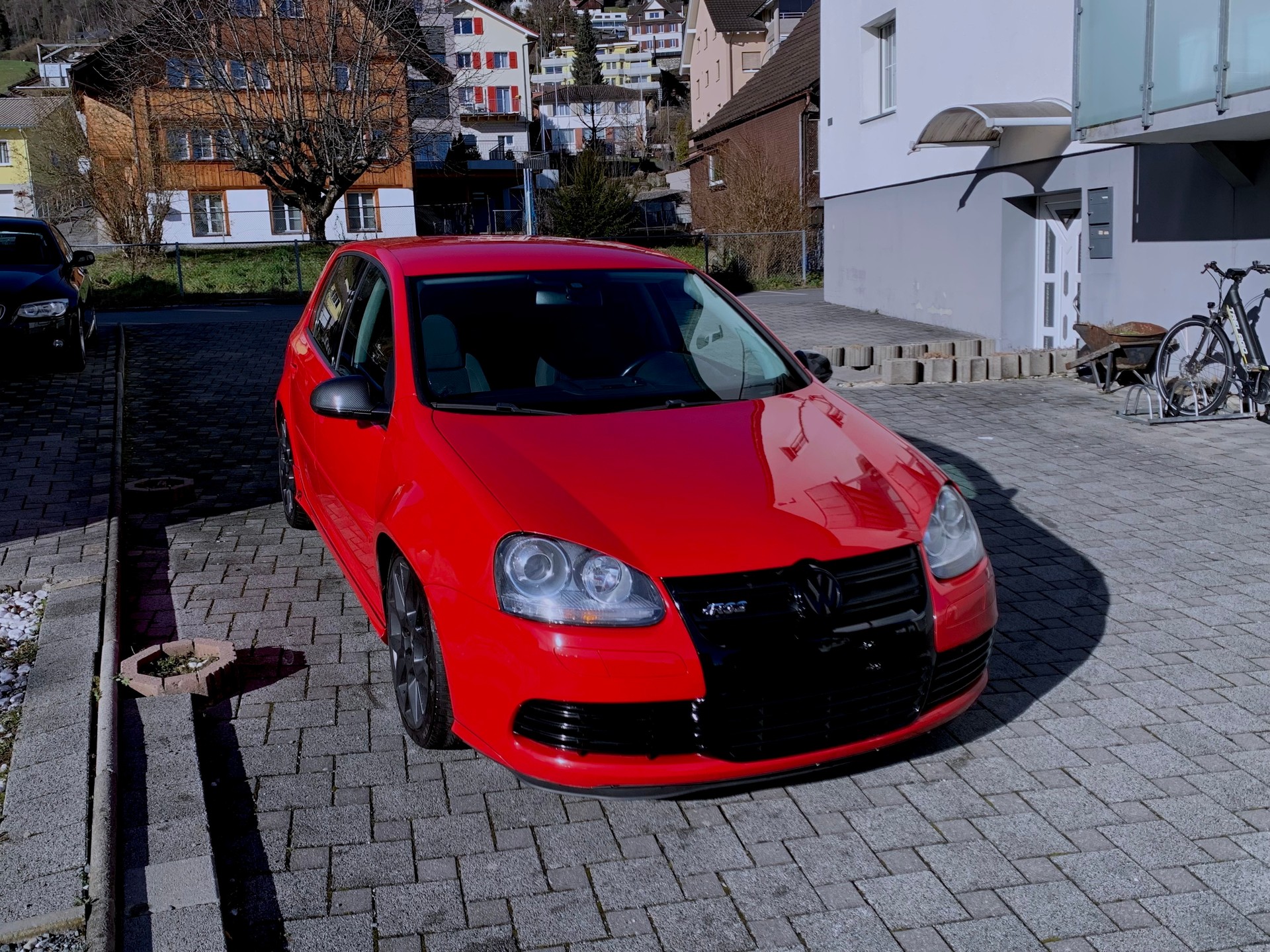 VW Golf R32 4Motion-image-3