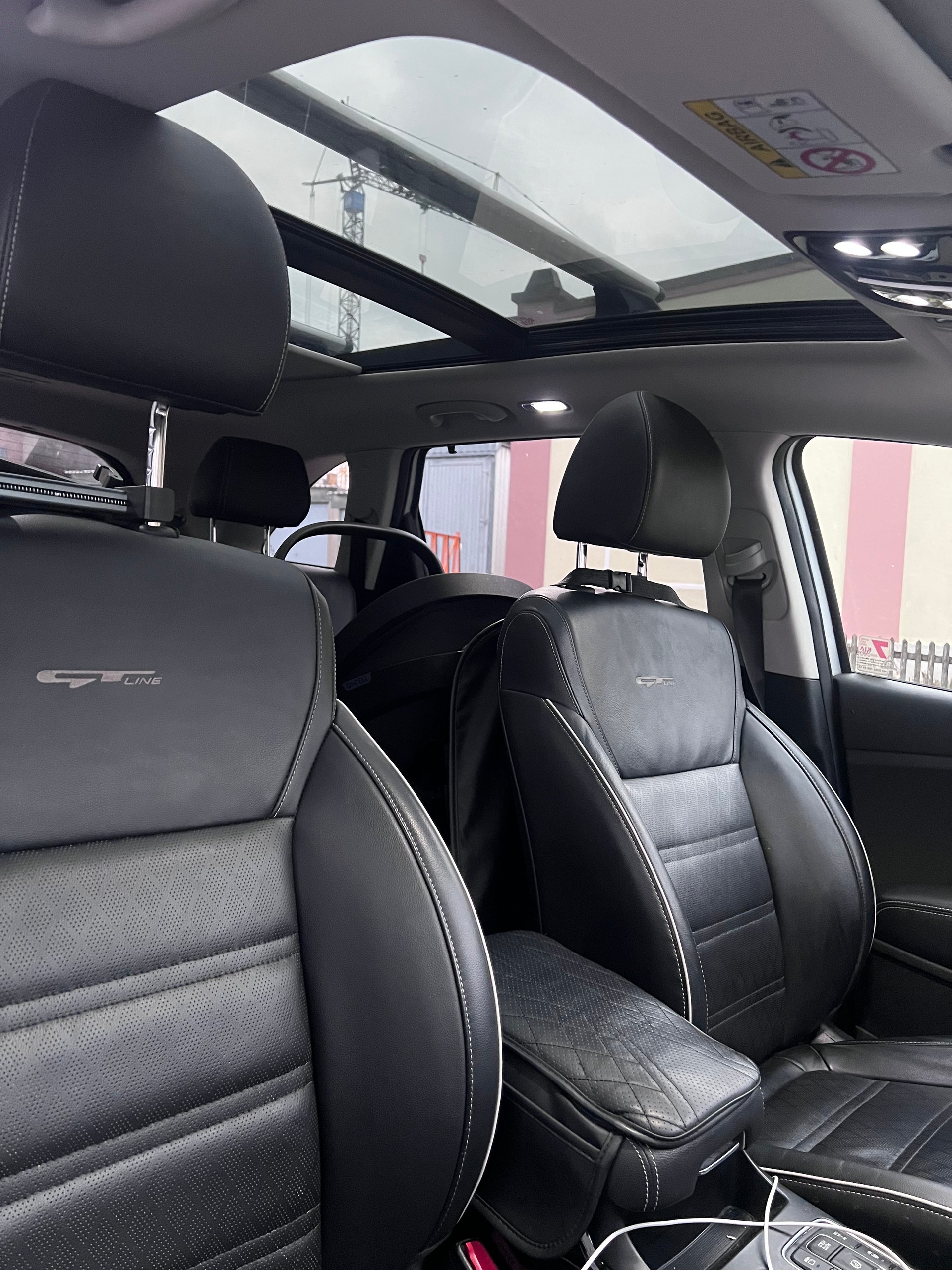 KIA GT line-image-5