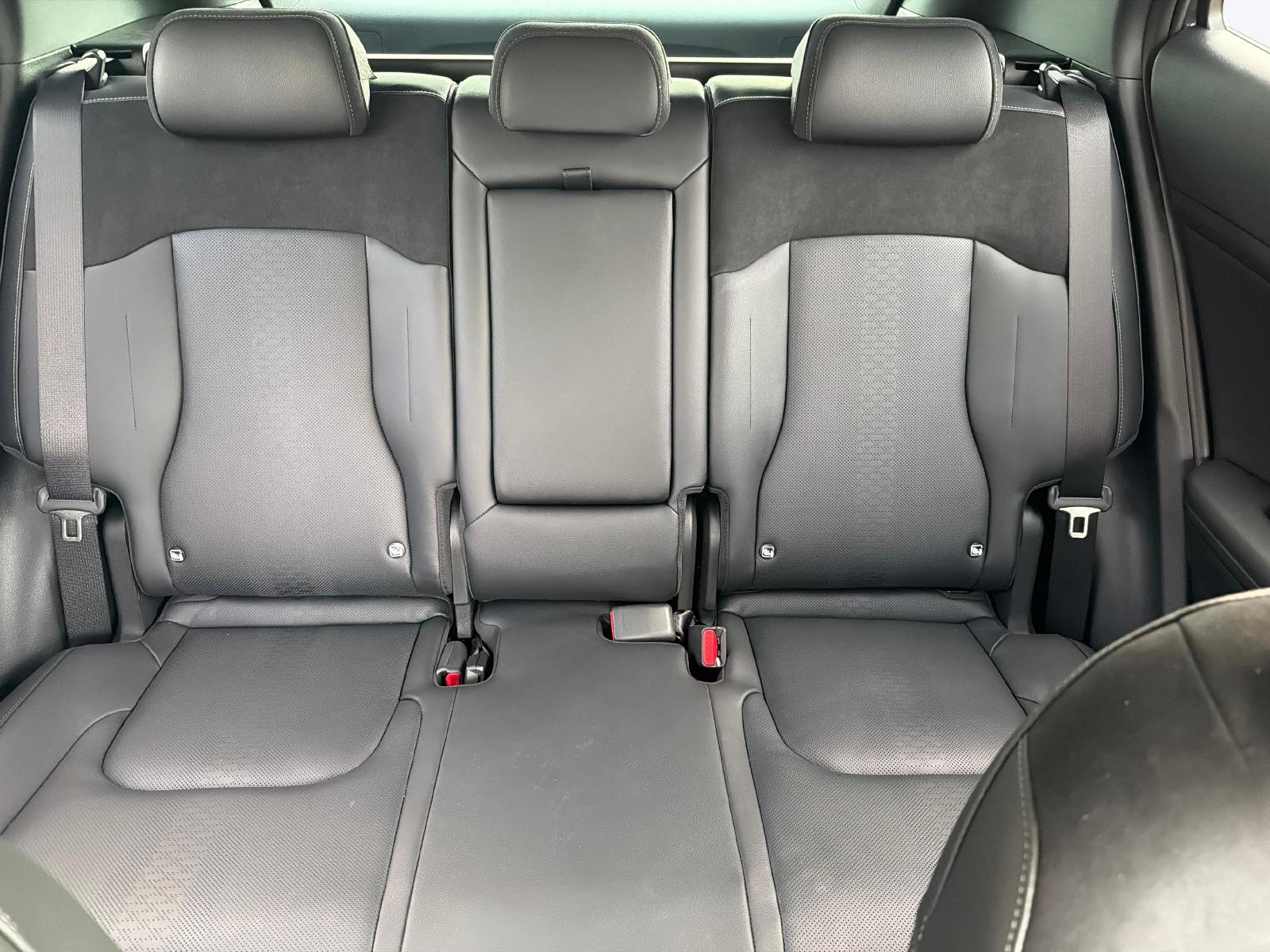 KIA Sportage 1.6 T-GDi Hybrid Black Edition-image-10