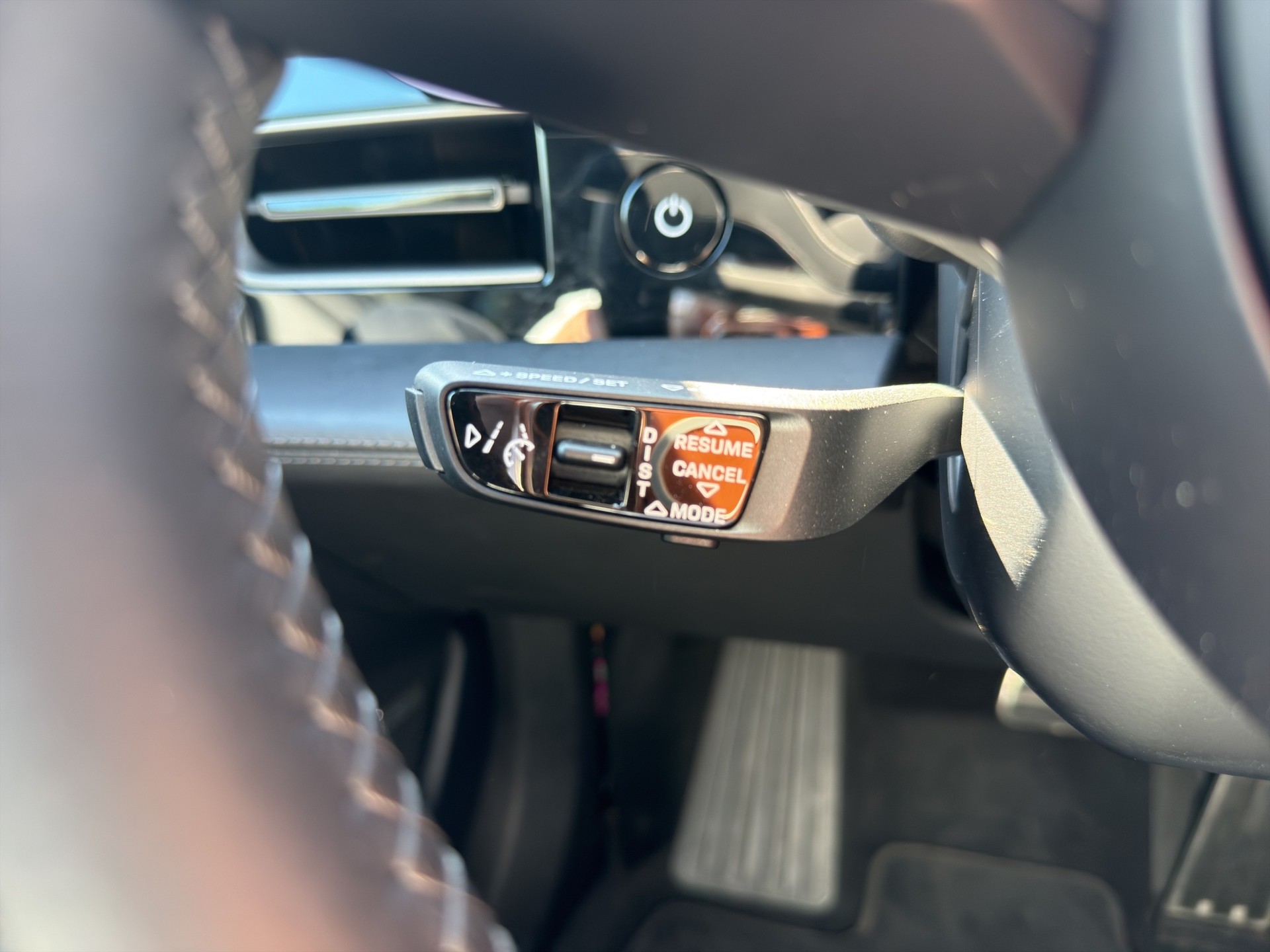 PORSCHE Taycan Cross Turismo Turbo S-image-21
