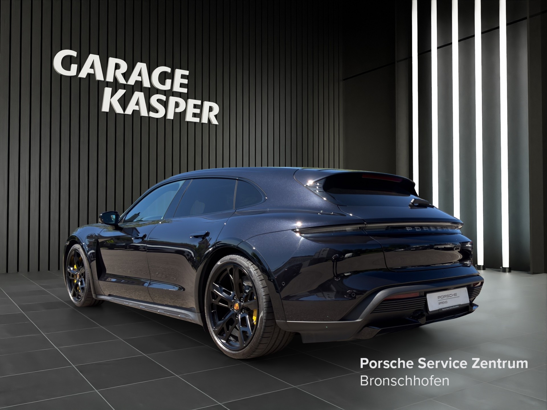 PORSCHE Taycan Cross Turismo Turbo S-image-2