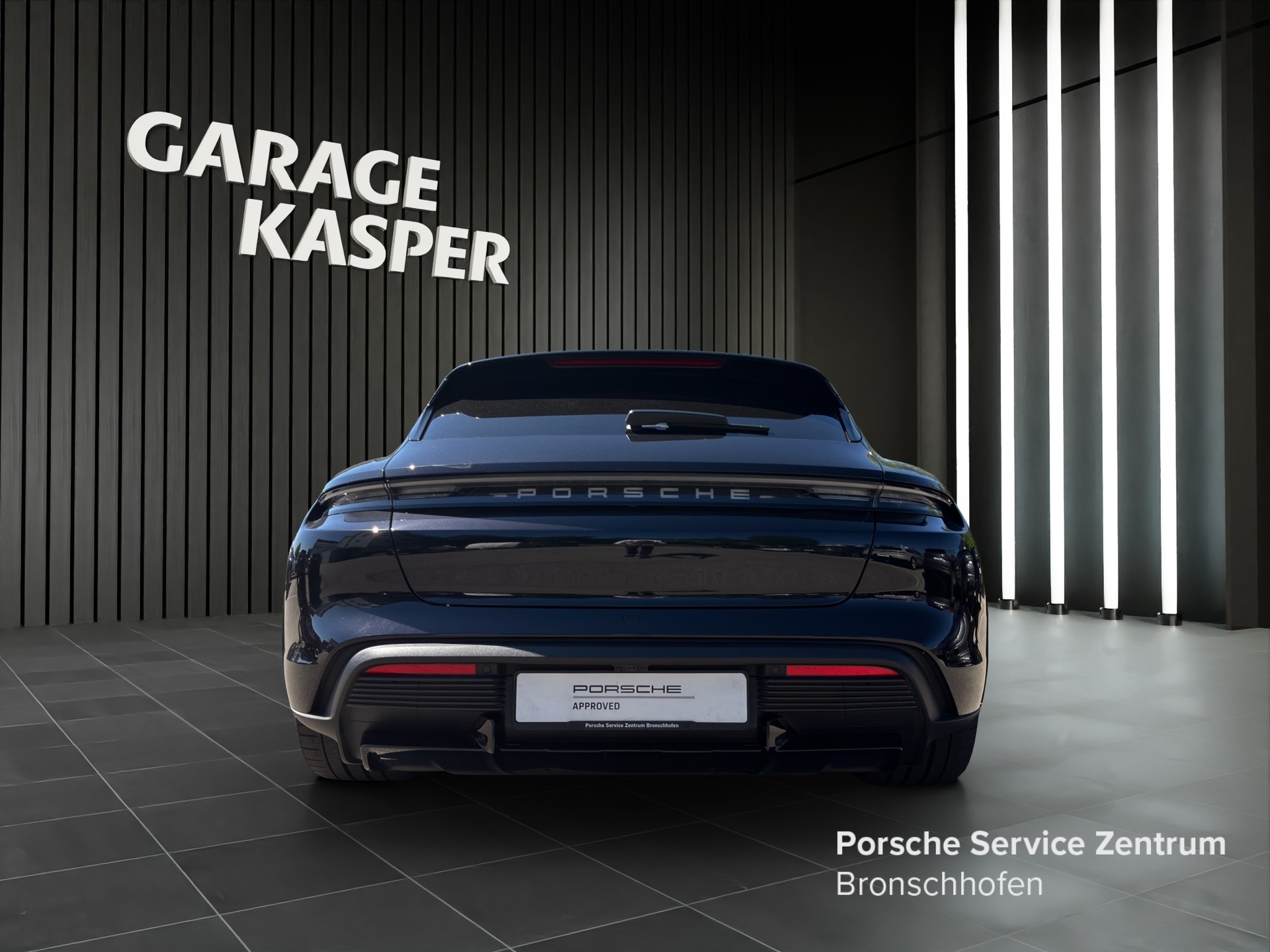 PORSCHE Taycan Cross Turismo Turbo S-image-3
