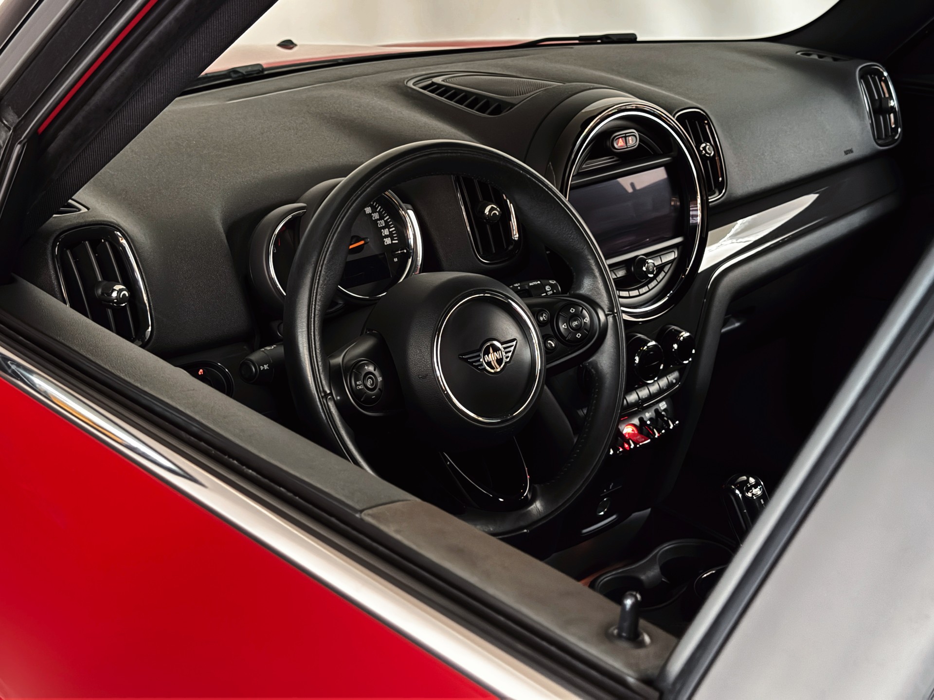 MINI Countryman Cooper ALL4 Steptronic-image-10