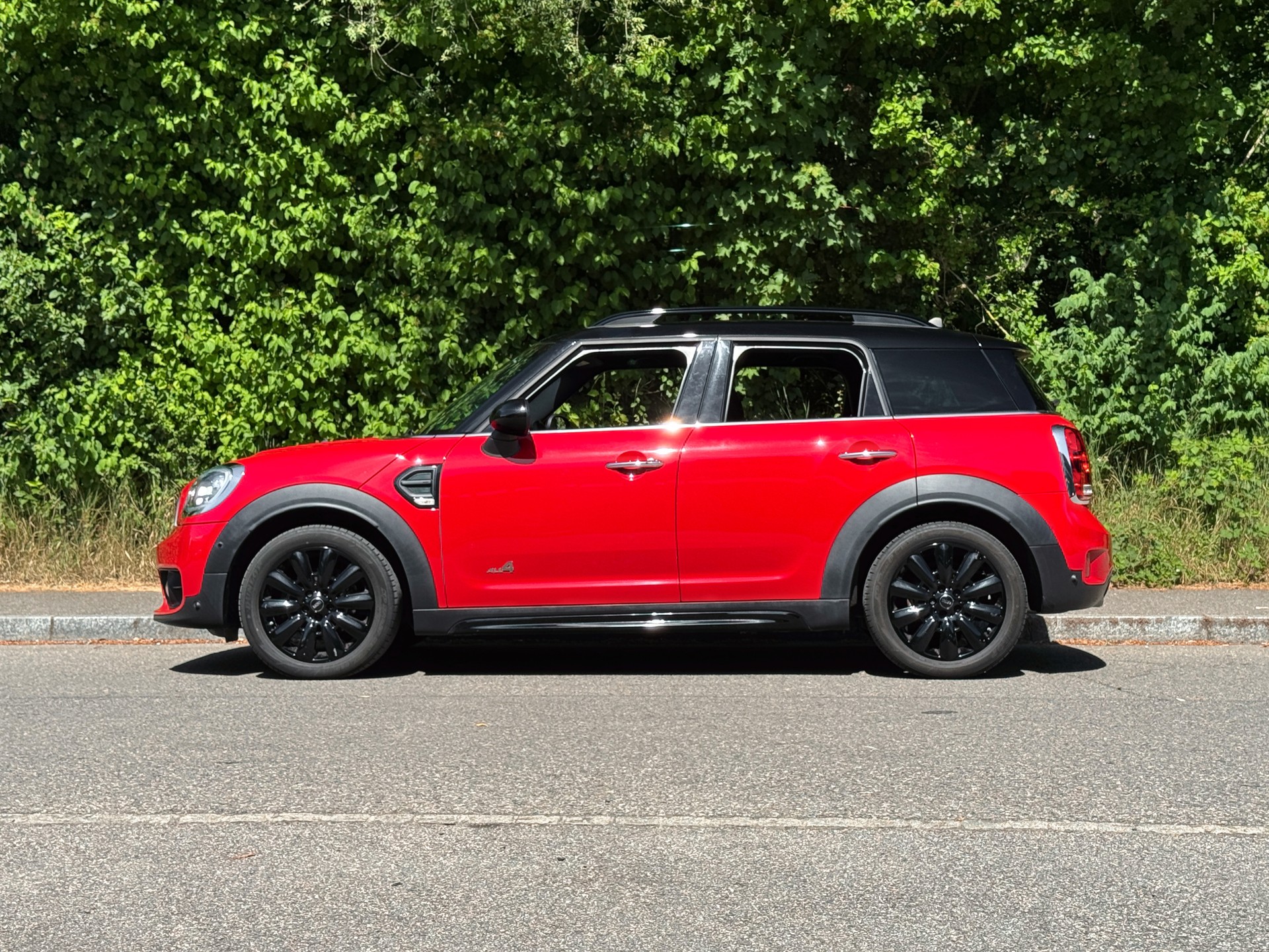 MINI Countryman Cooper ALL4 Steptronic-showroom-element-2