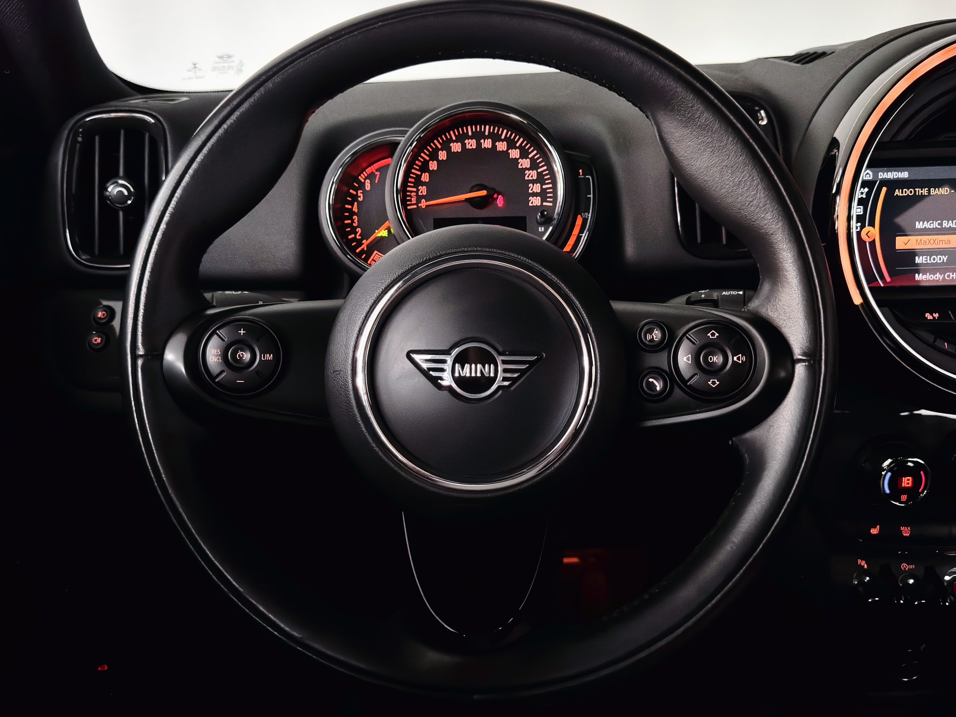 MINI Countryman Cooper ALL4 Steptronic-image-20